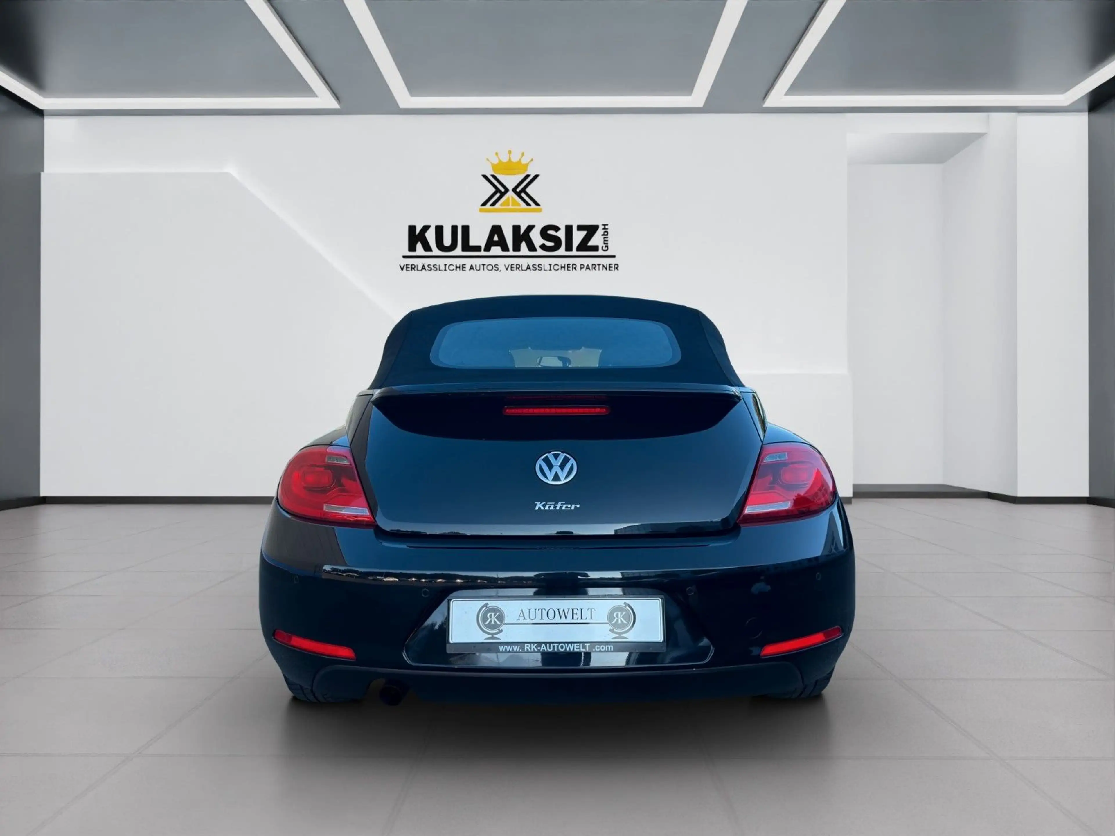 Volkswagen Beetle Cabriolet Basis*PDC*SHZ*TÜV 06.28*TEMP* — photo 4