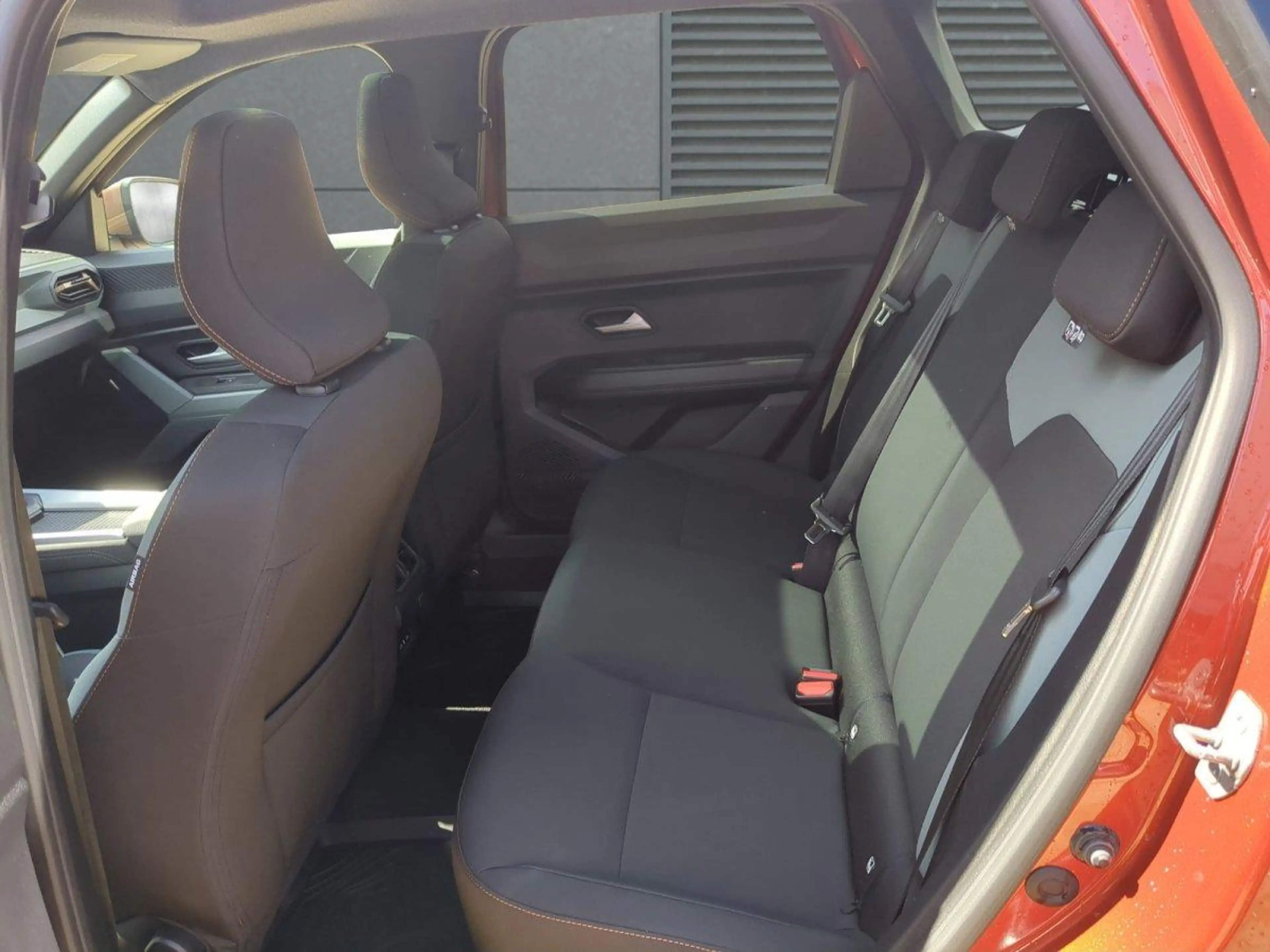 Dacia Bigster Extreme SHZ LKHZ MV-Kamera Pano Hybrid 155 116 ... — photo 6