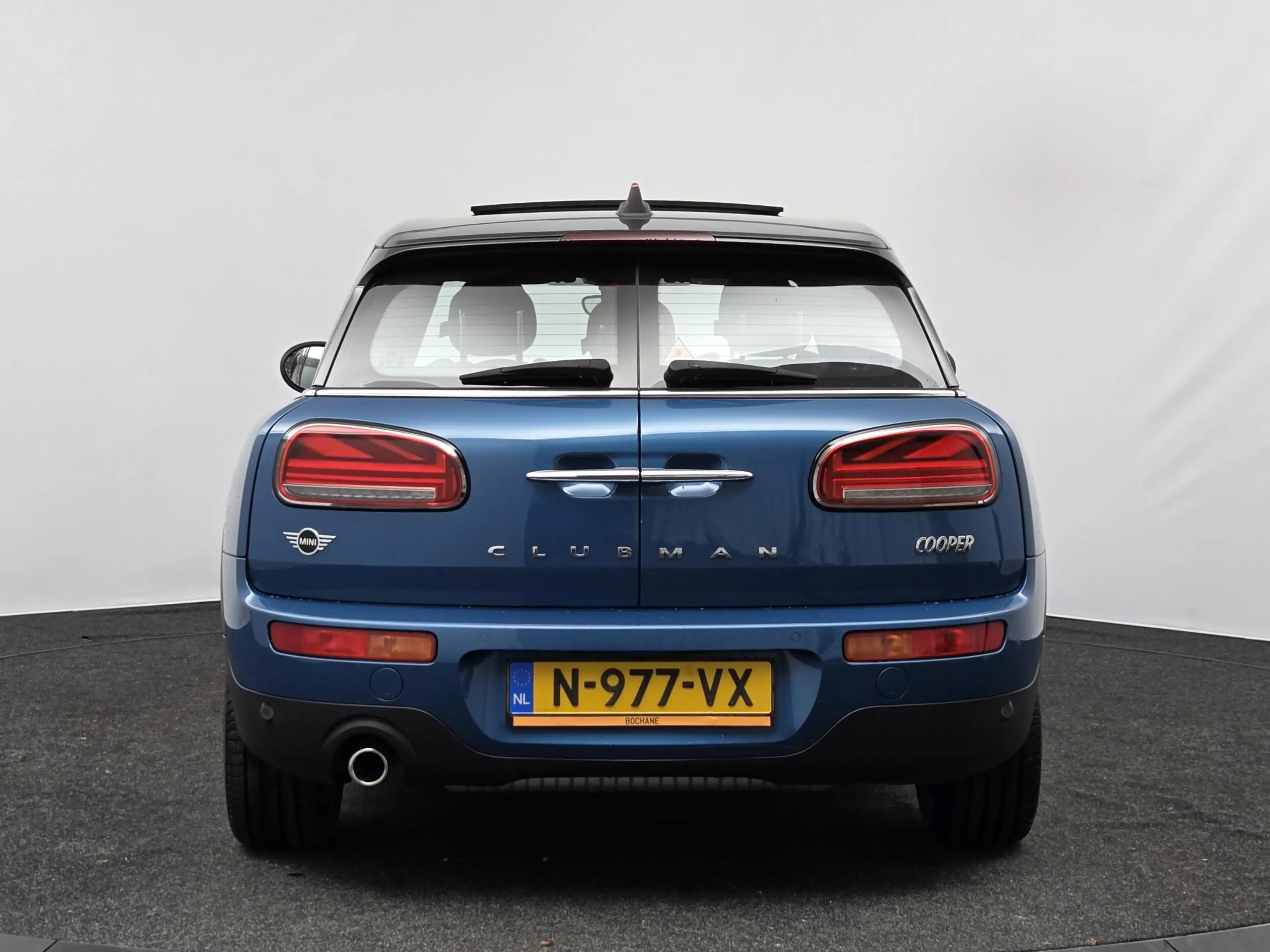 MINI Cooper Clubman 1.5 Business Edition | NL Auto | Panoramadak | Nav — photo 14