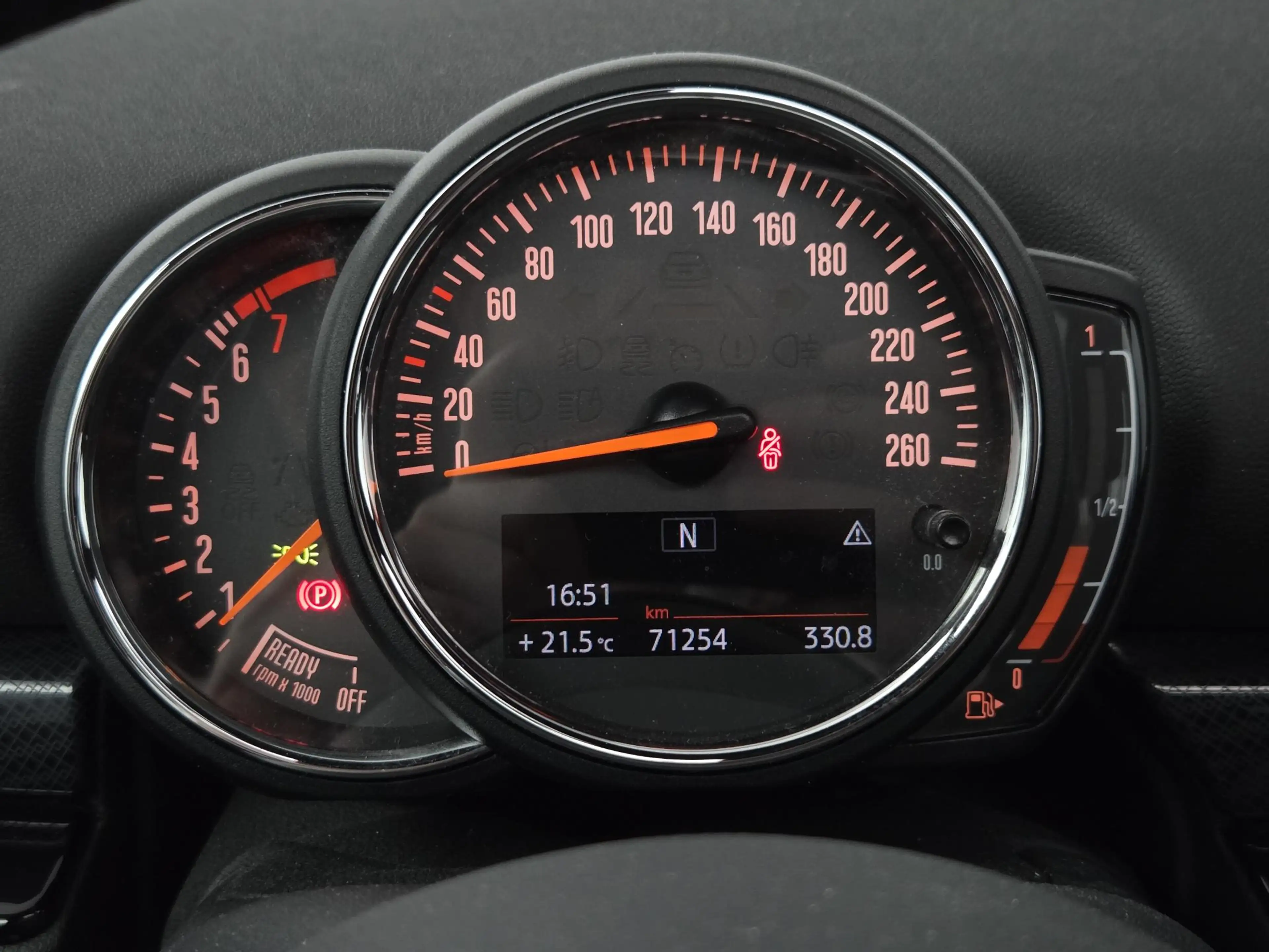 MINI Cooper Clubman 1.5 Business Edition | NL Auto | Panoramadak | Nav — photo 4