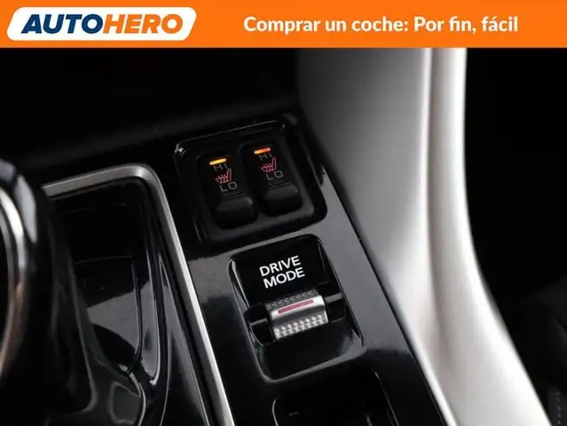 Mitsubishi Eclipse Cross view 29