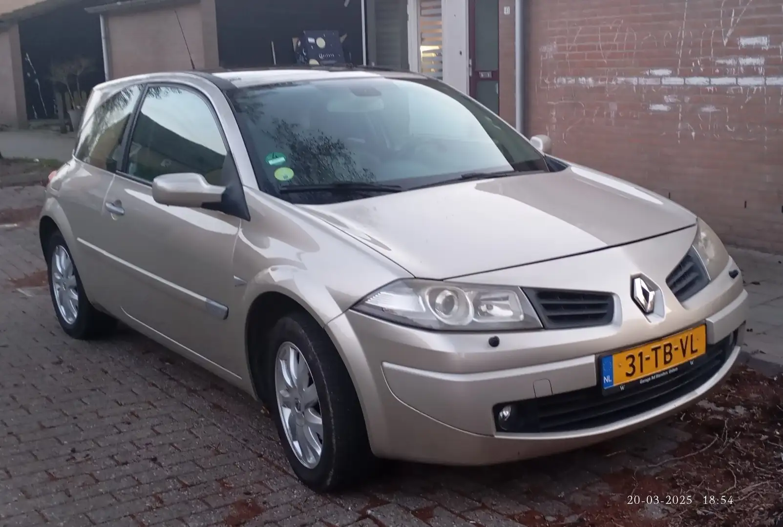 Renault Megane 1.6-16V Tech Line Beige - 2