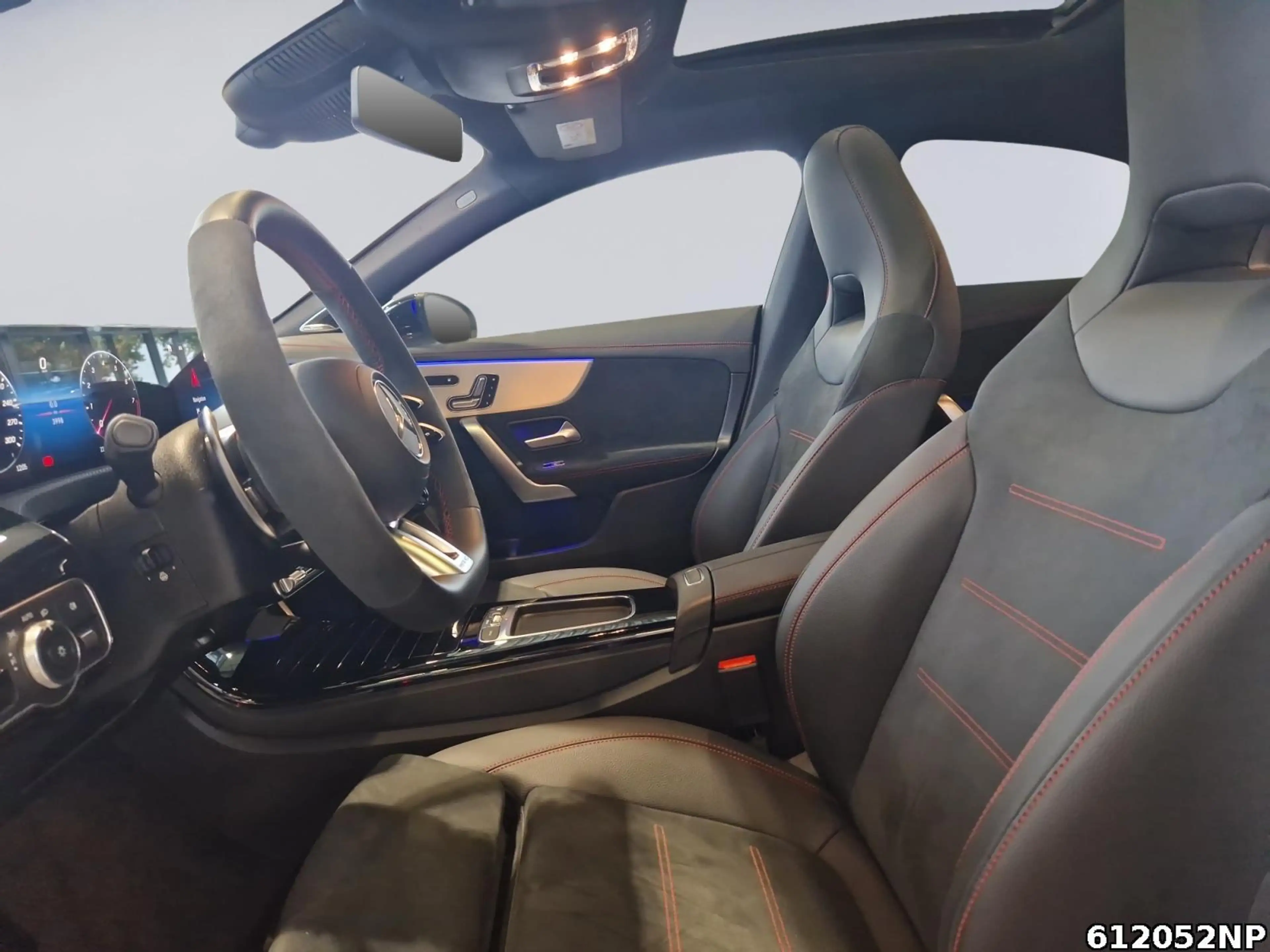 Mercedes-Benz CLA 45 AMG S 4M+ Coupé Aero Burmester Pano 360° — photo 10
