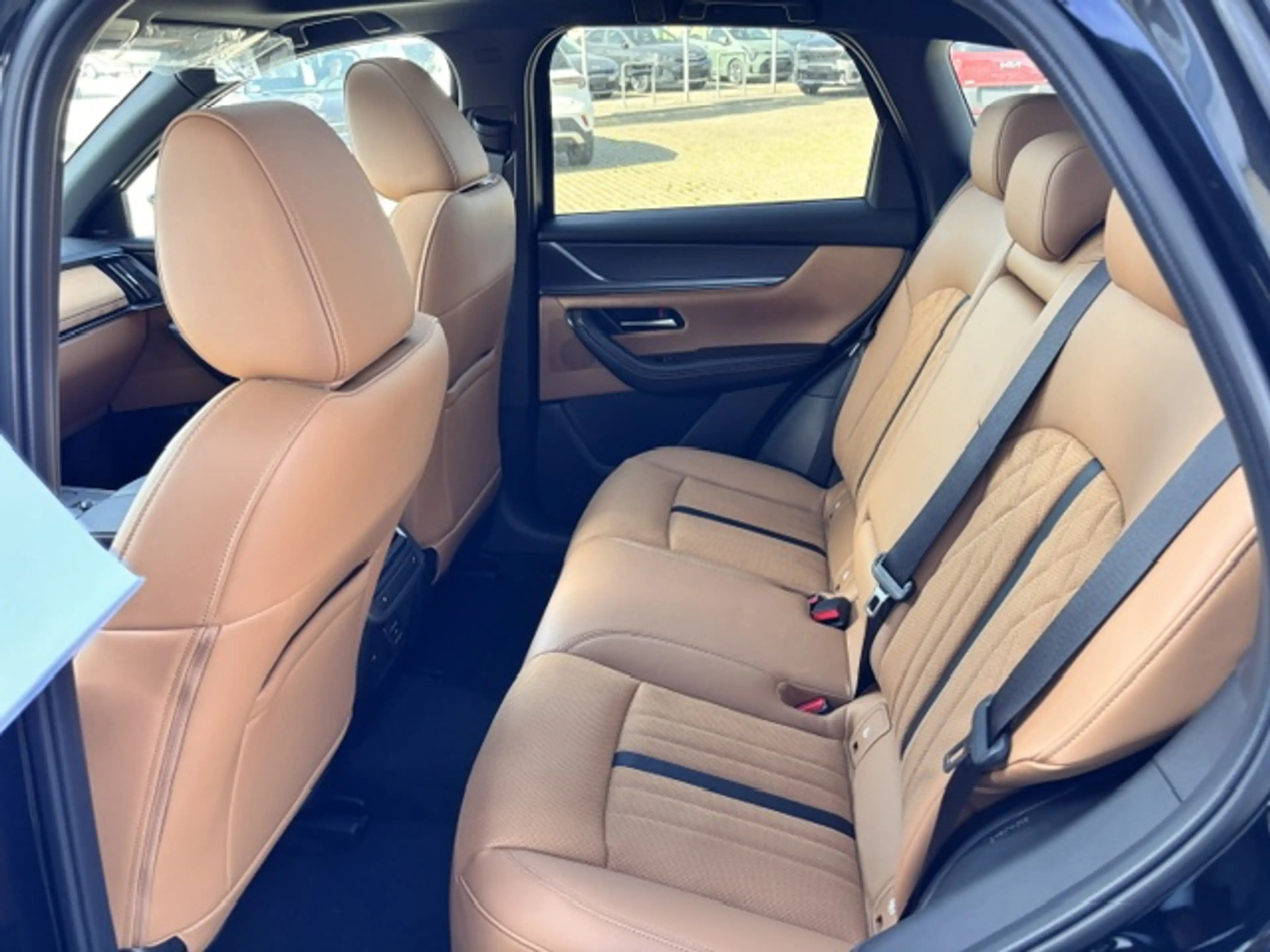 Mazda CX-60 3.3L e-SKYACTIV D 254ps Homura Plus,Leder Hellbrau — photo 9