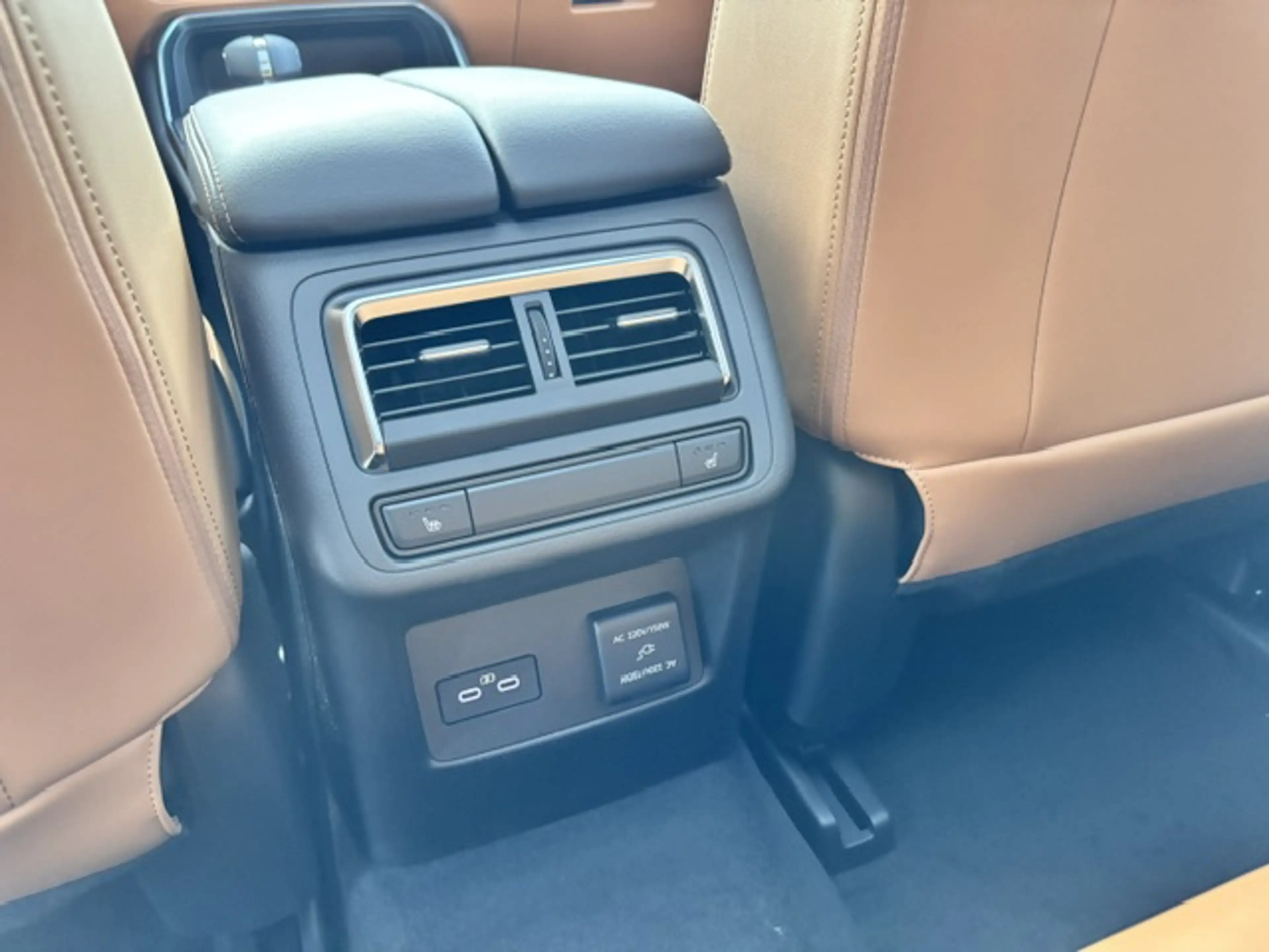 Mazda CX-60 3.3L e-SKYACTIV D 254ps Homura Plus,Leder Hellbrau — photo 11