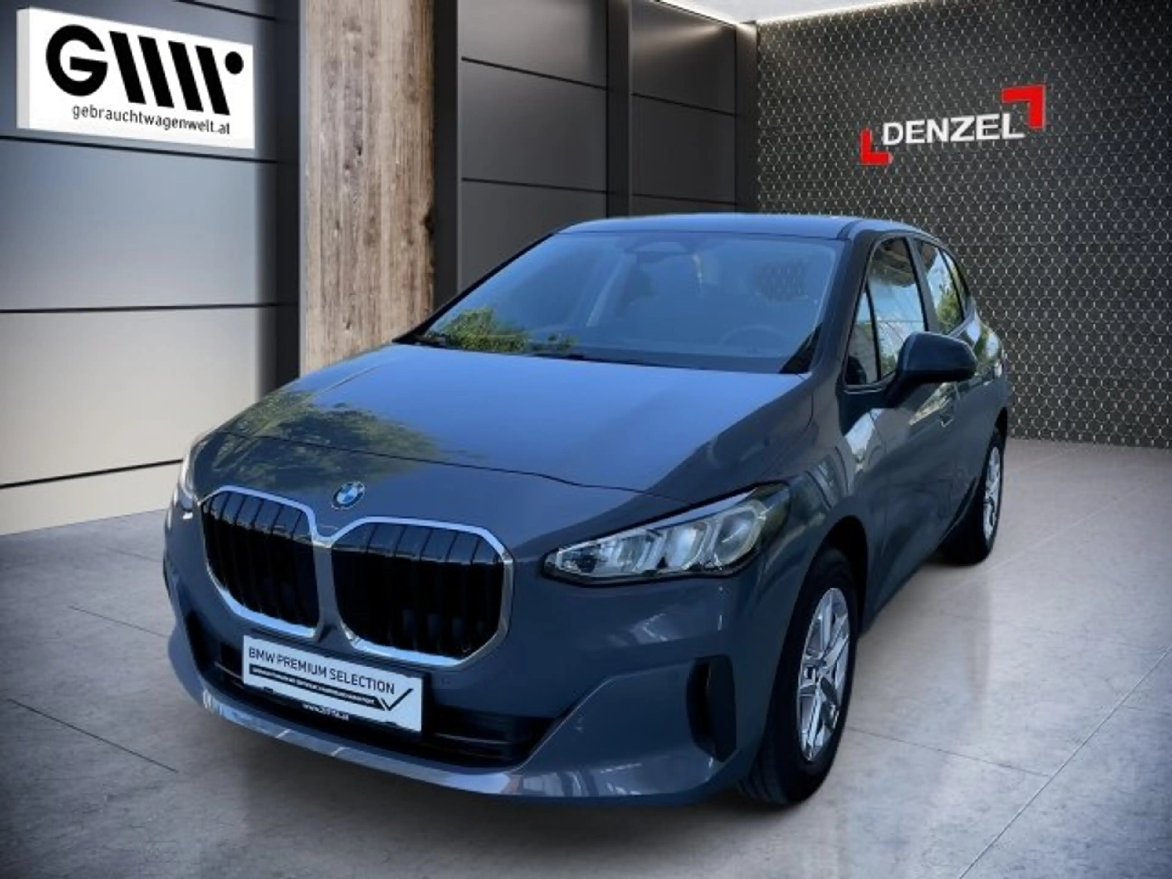 BMW 216 i Active Tourer U06 — photo 2