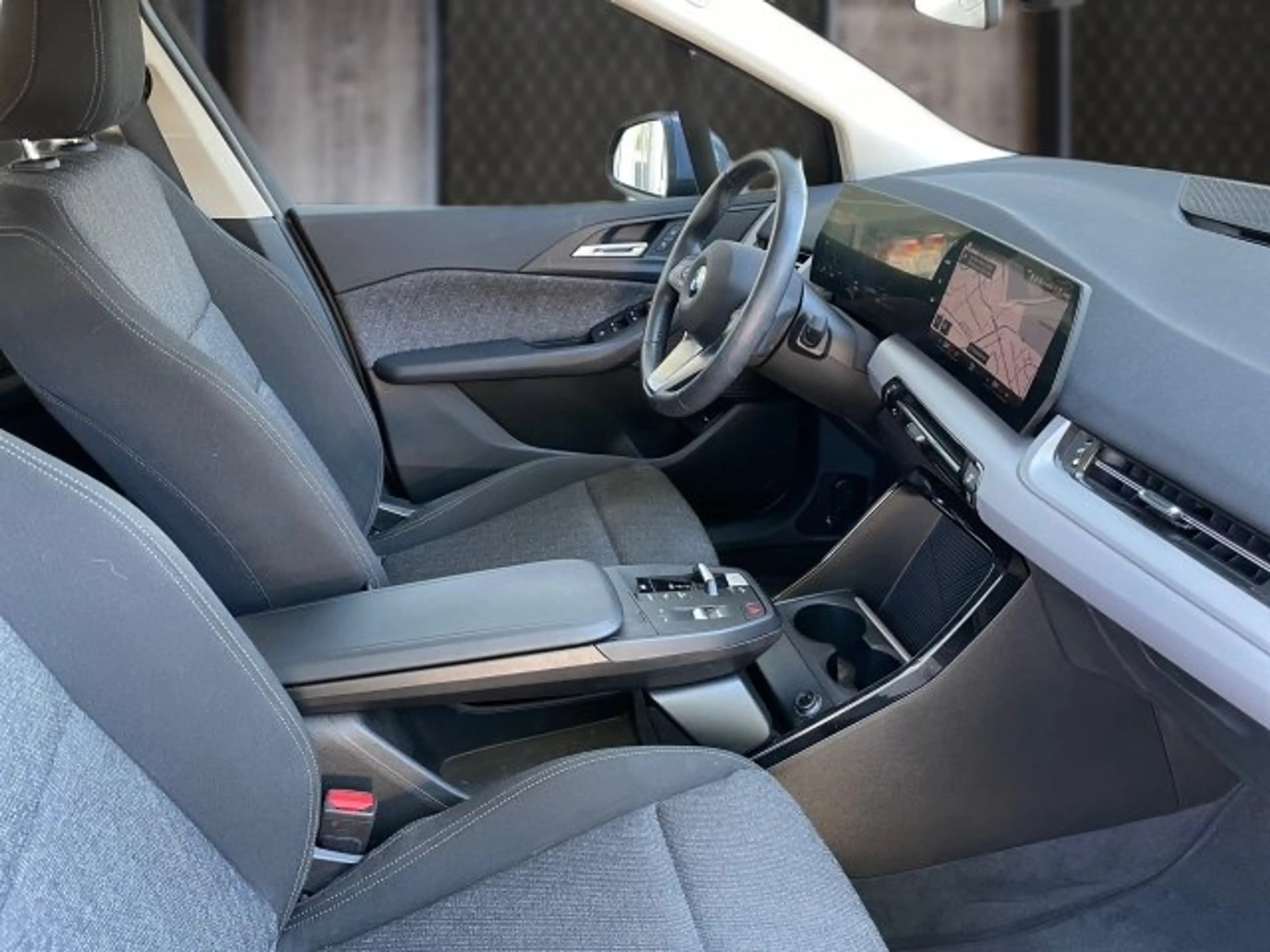 BMW 216 i Active Tourer U06 — photo 6