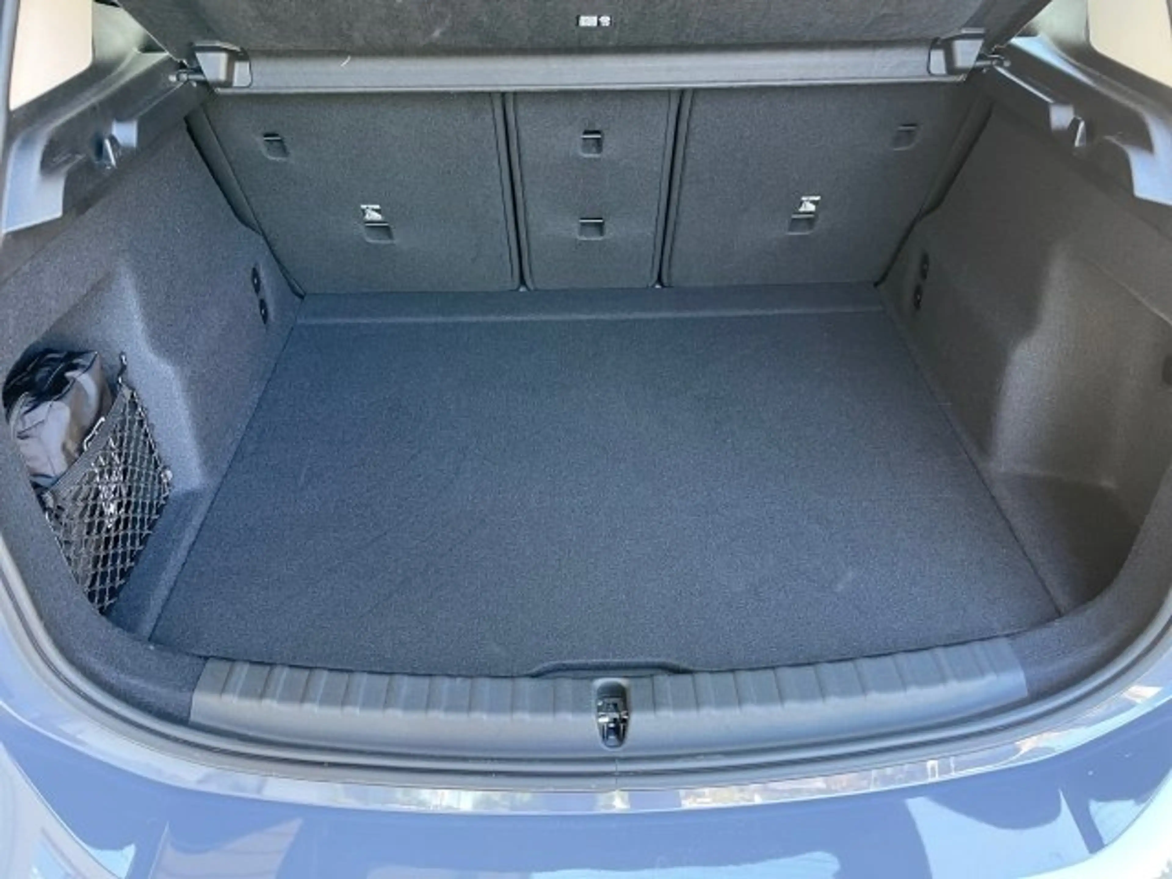 BMW 216 i Active Tourer U06 — photo 10