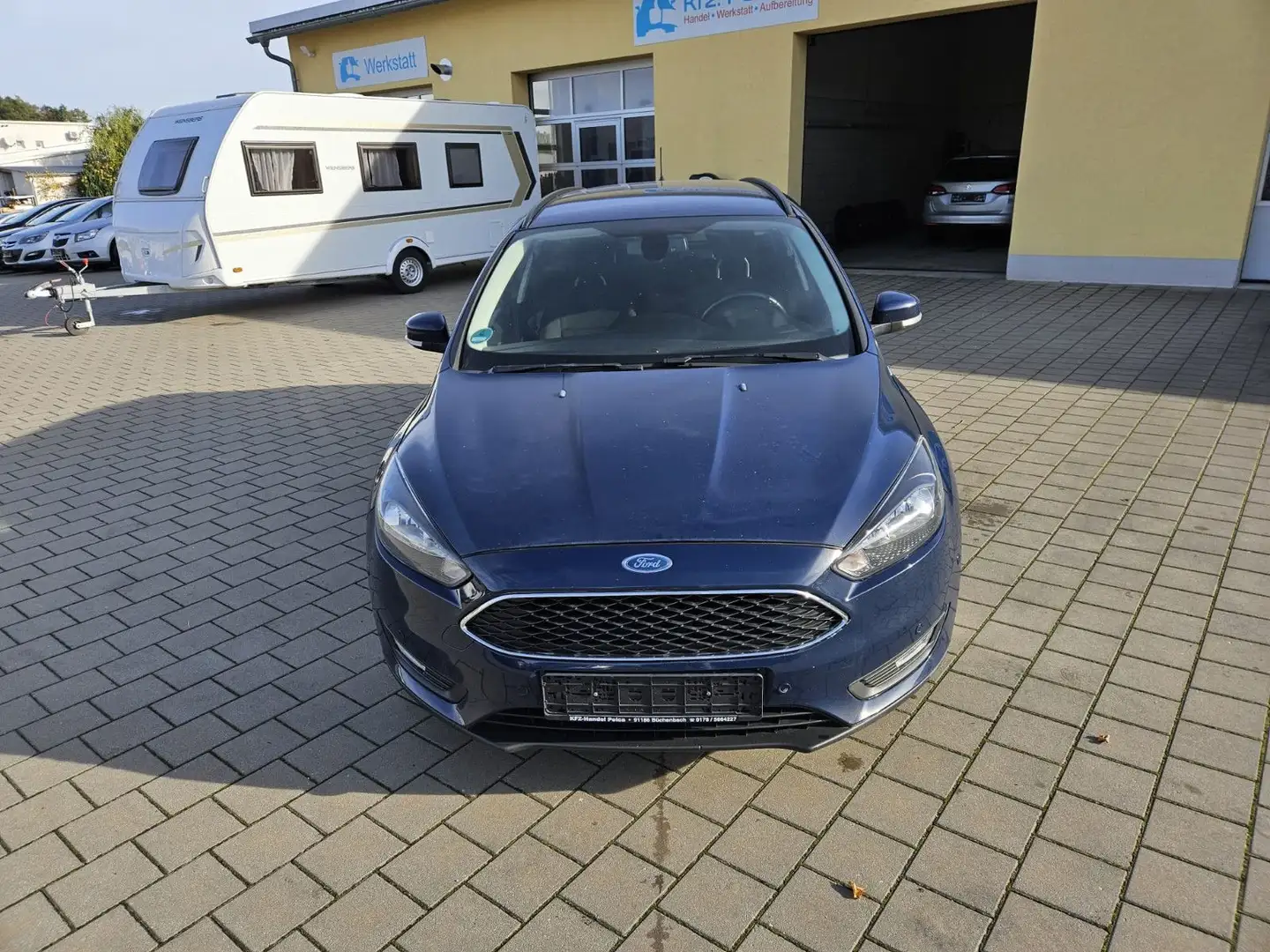 Ford Focus Turnier Cool&Connect*Navi*SHZ*PDC*Android* Blau - 2