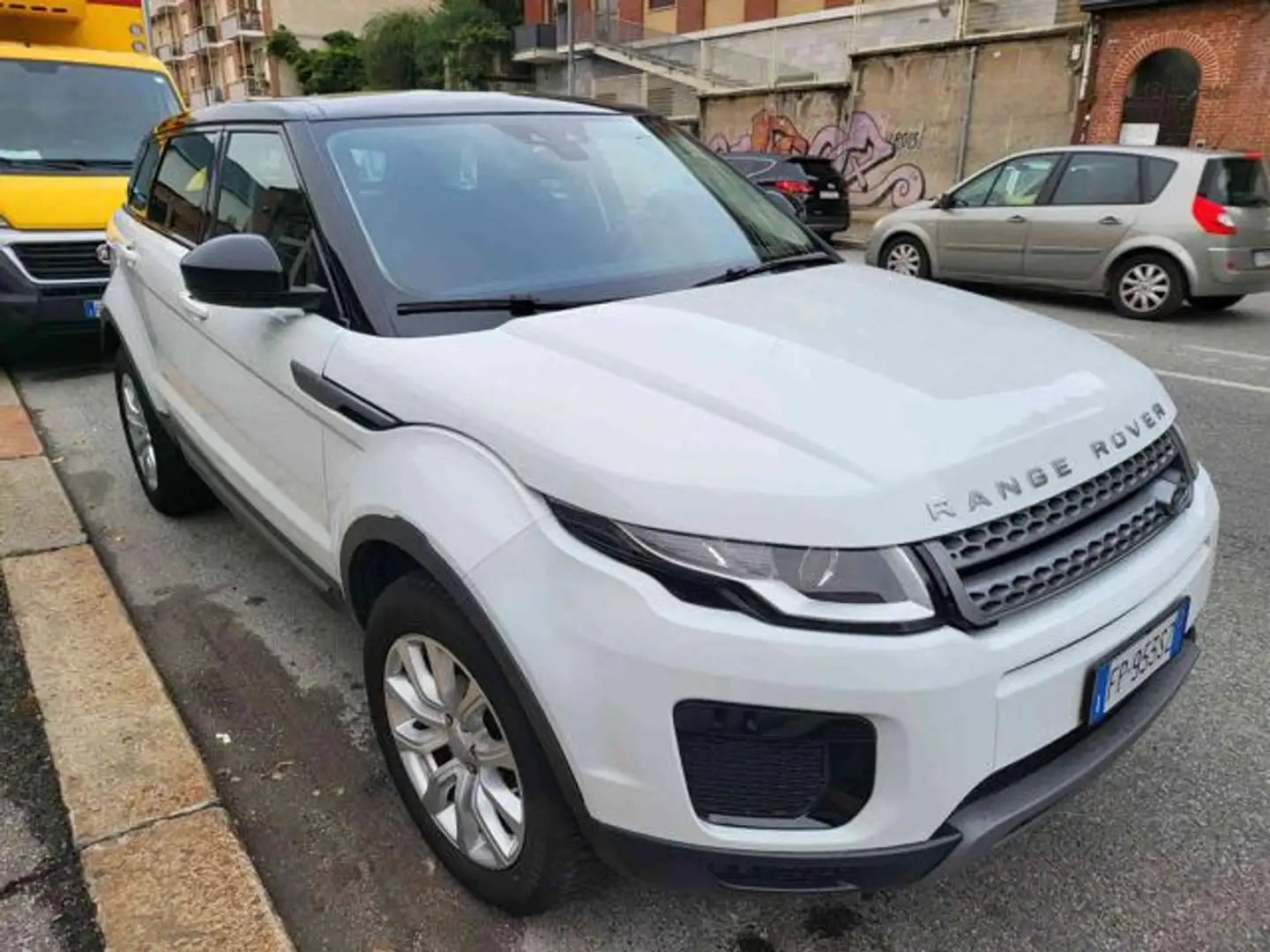 Land Rover Range Rover Evoque 2.0 eD4 5p. Business Edition Premium Pure Weiß - 1
