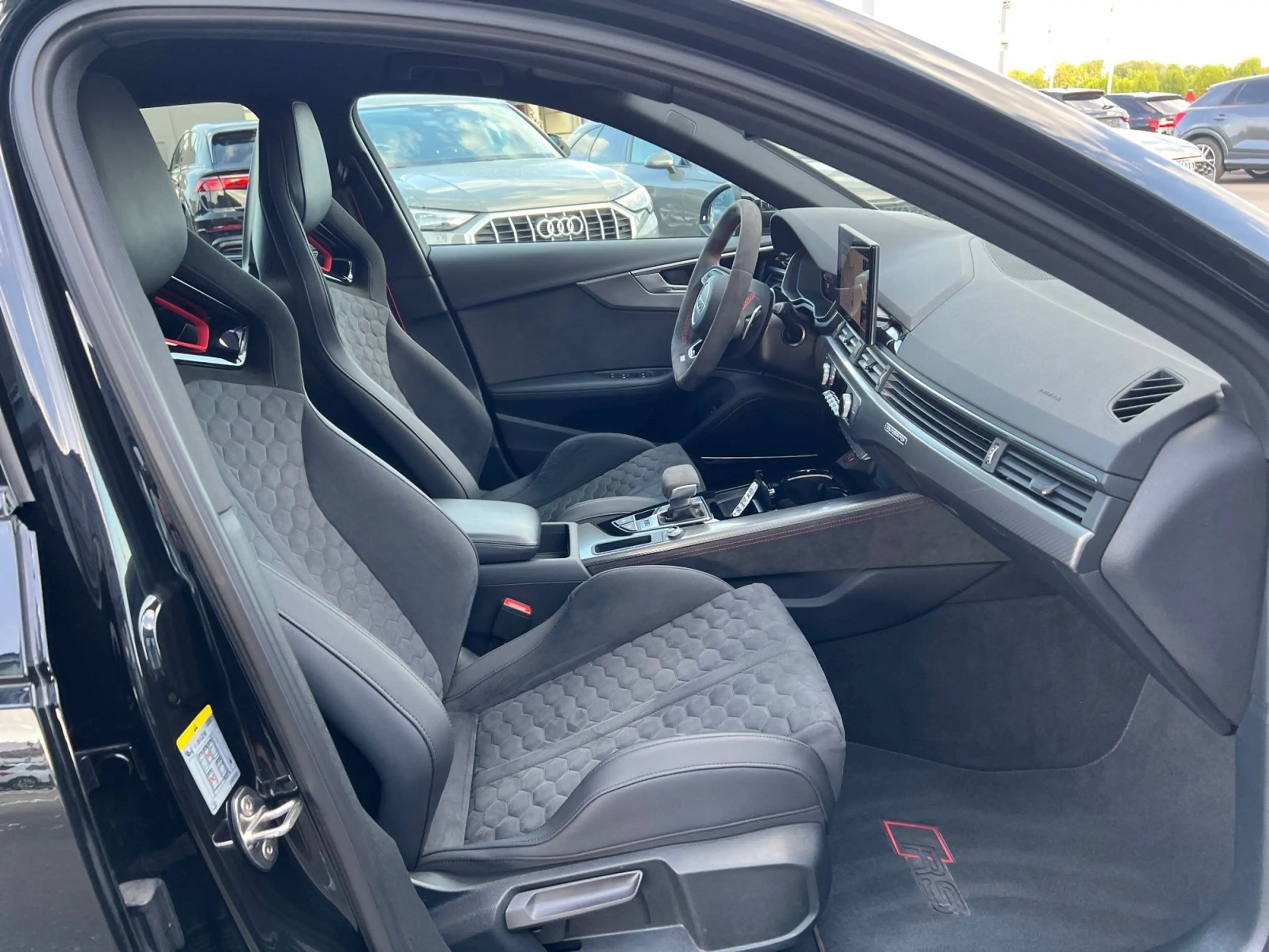 Audi RS4 2.9 TFSI q. Tiptronic., Matrix-LED, A — photo 15