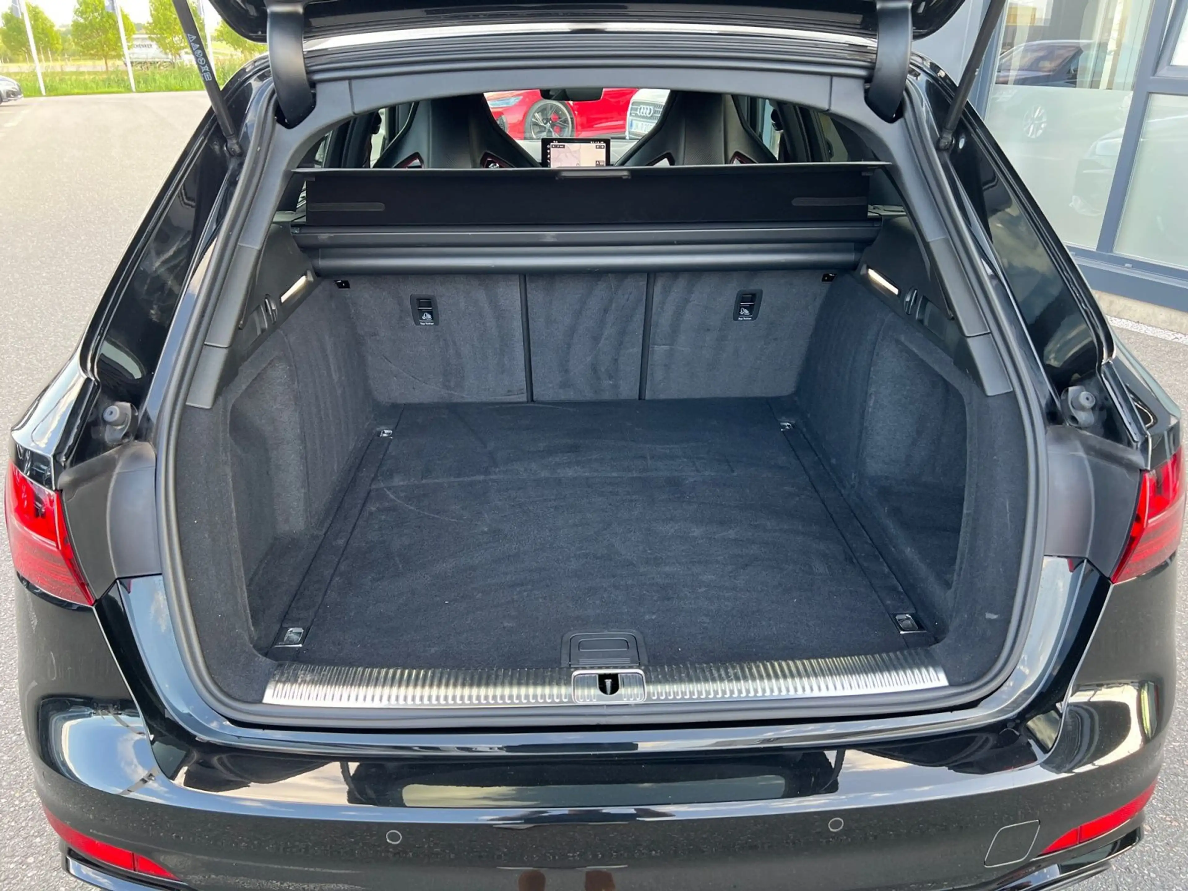 Audi RS4 2.9 TFSI q. Tiptronic., Matrix-LED, A — photo 14