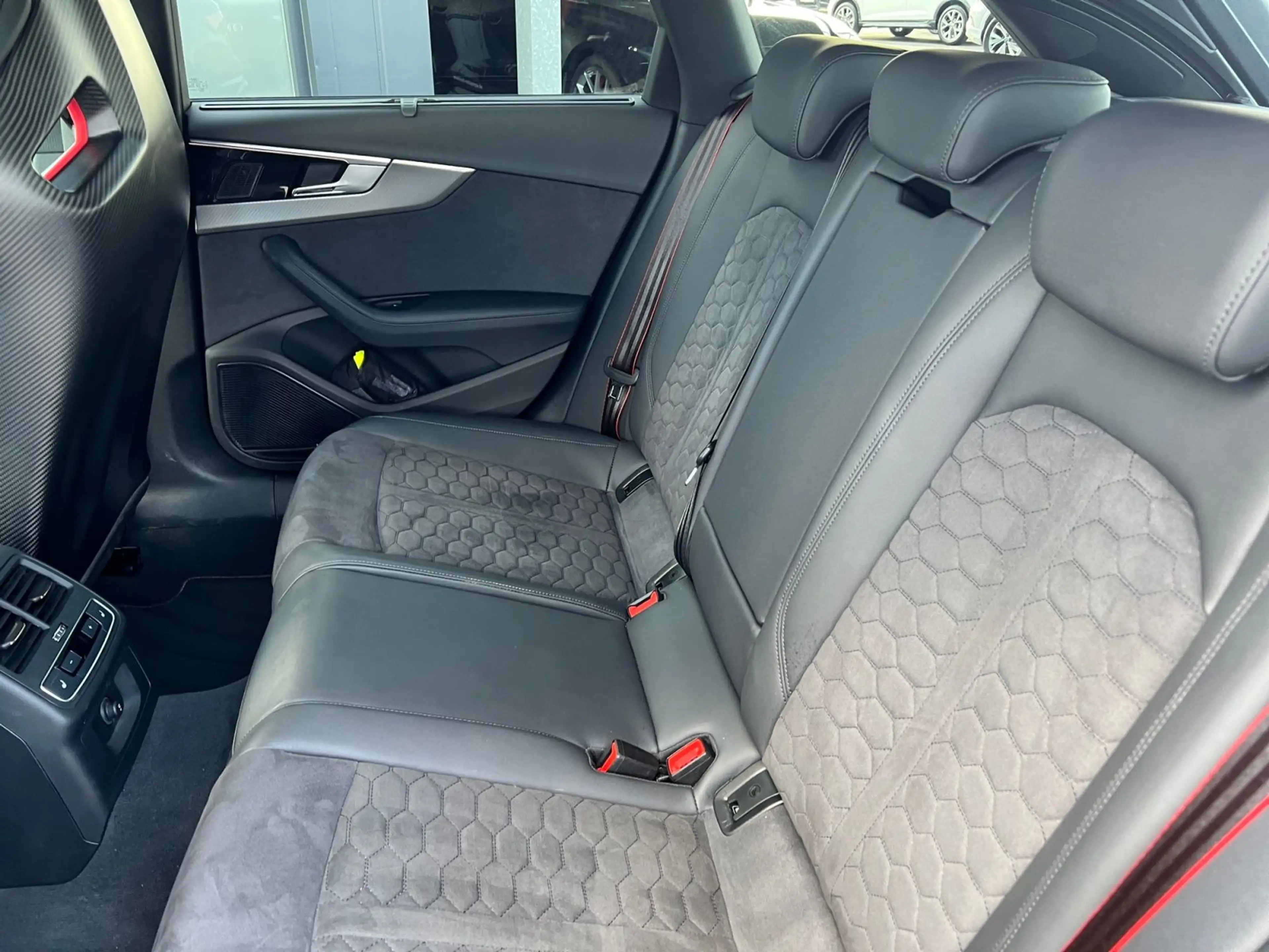 Audi RS4 2.9 TFSI q. Tiptronic., Matrix-LED, A — photo 13