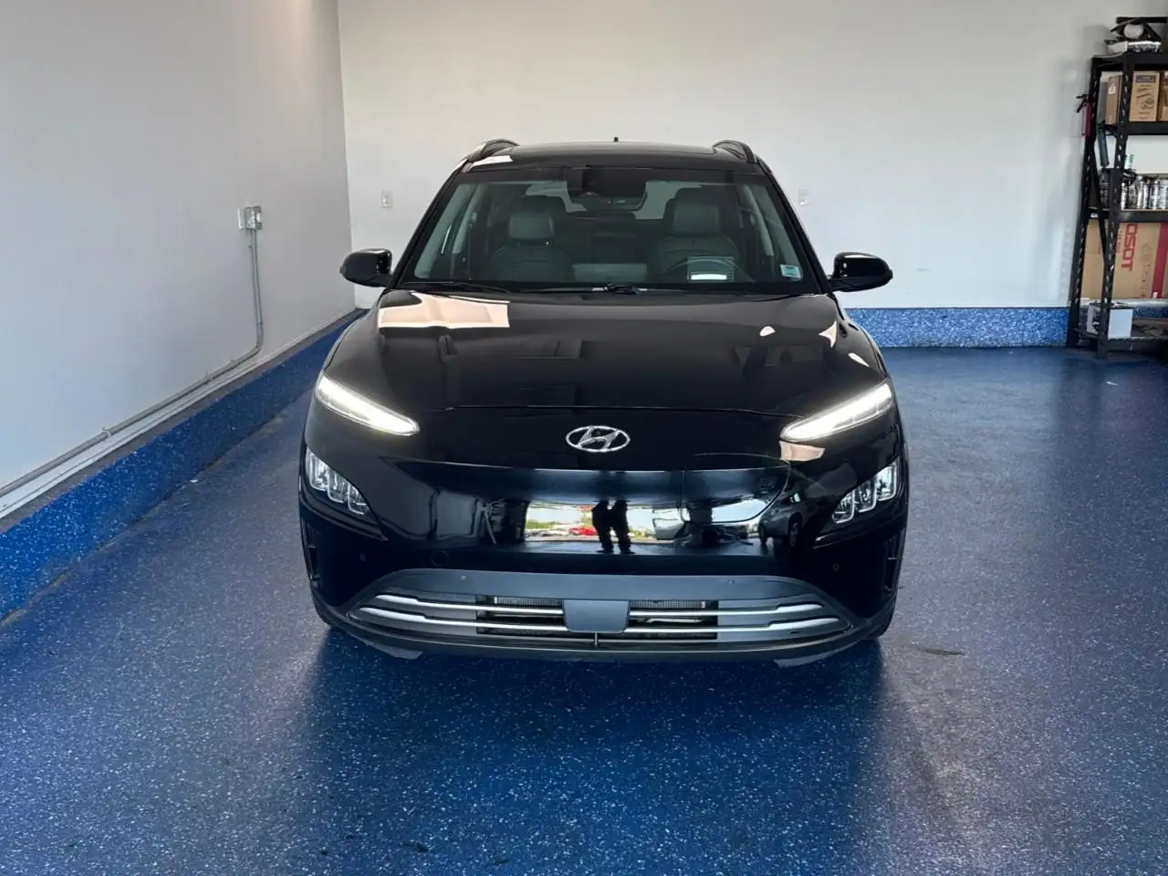 Hyundai KONA снимка Hyundai KONA