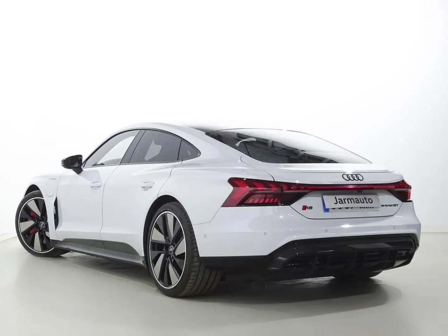 Audi e-tron GT RS Gris - 2