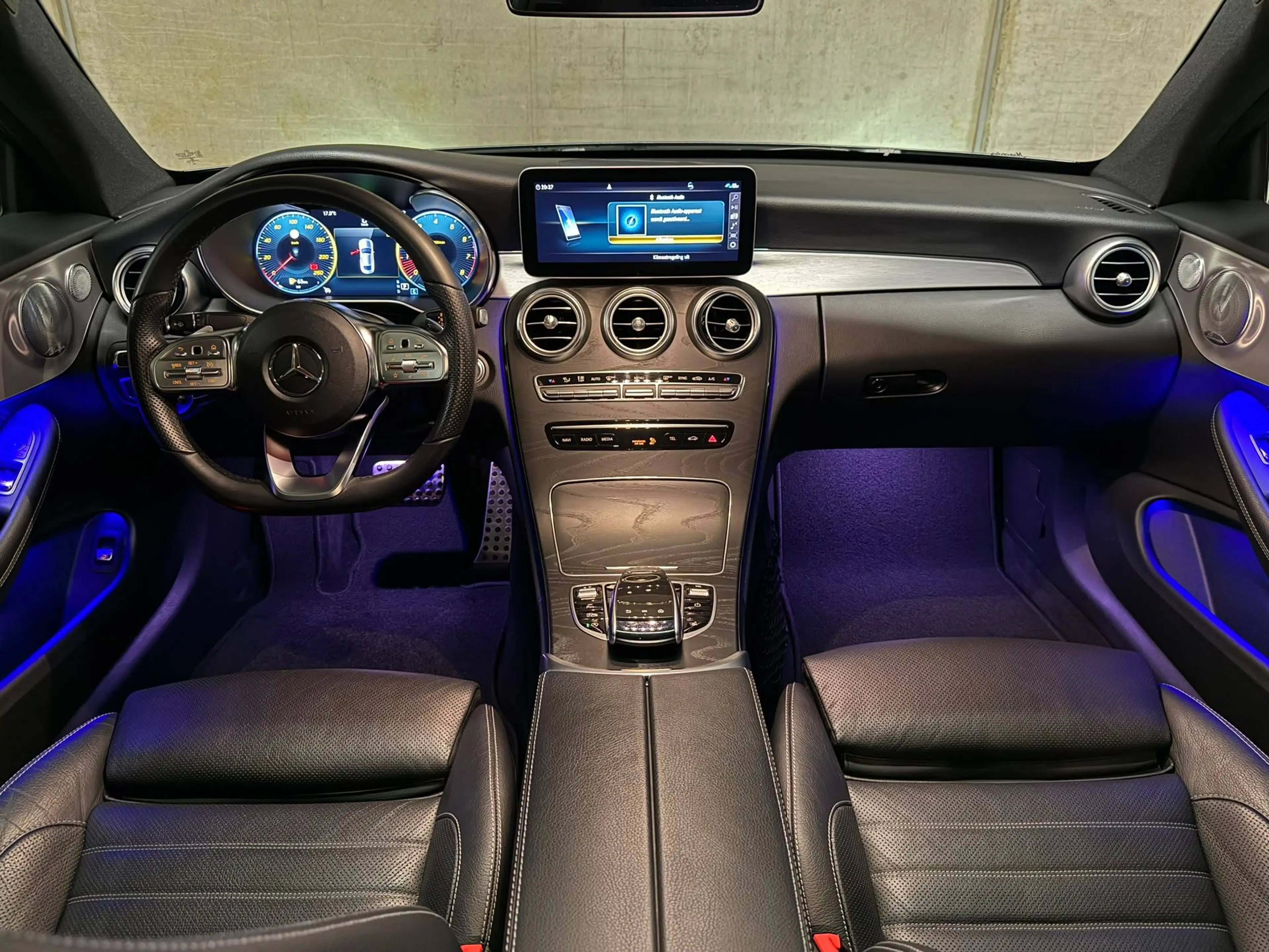 Mercedes-Benz C 200 AMG | PANO | BURMESTER | 360 CAM | SFEER | KEYLESS! — photo 2
