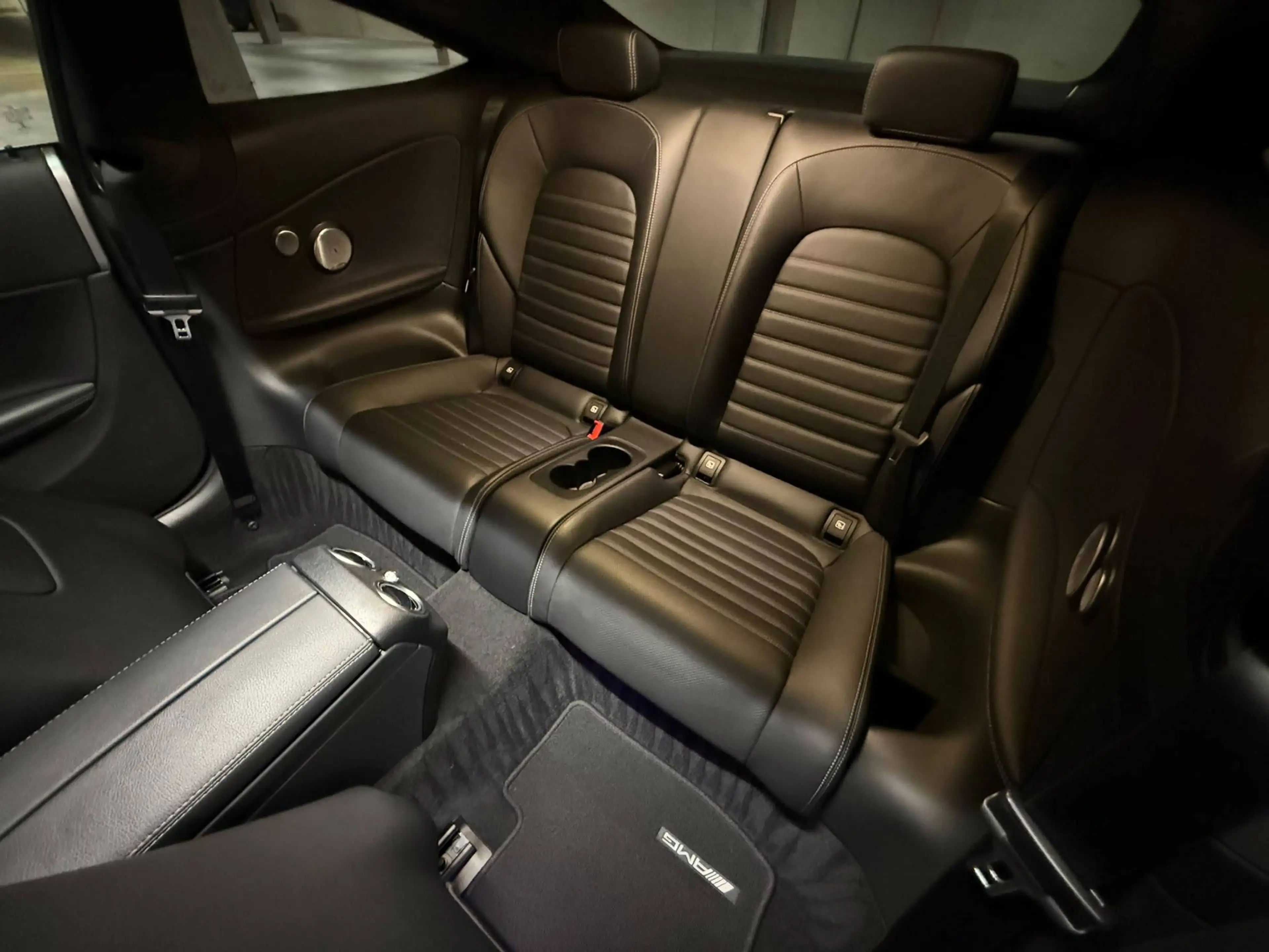 Mercedes-Benz C 200 AMG | PANO | BURMESTER | 360 CAM | SFEER | KEYLESS! — photo 15
