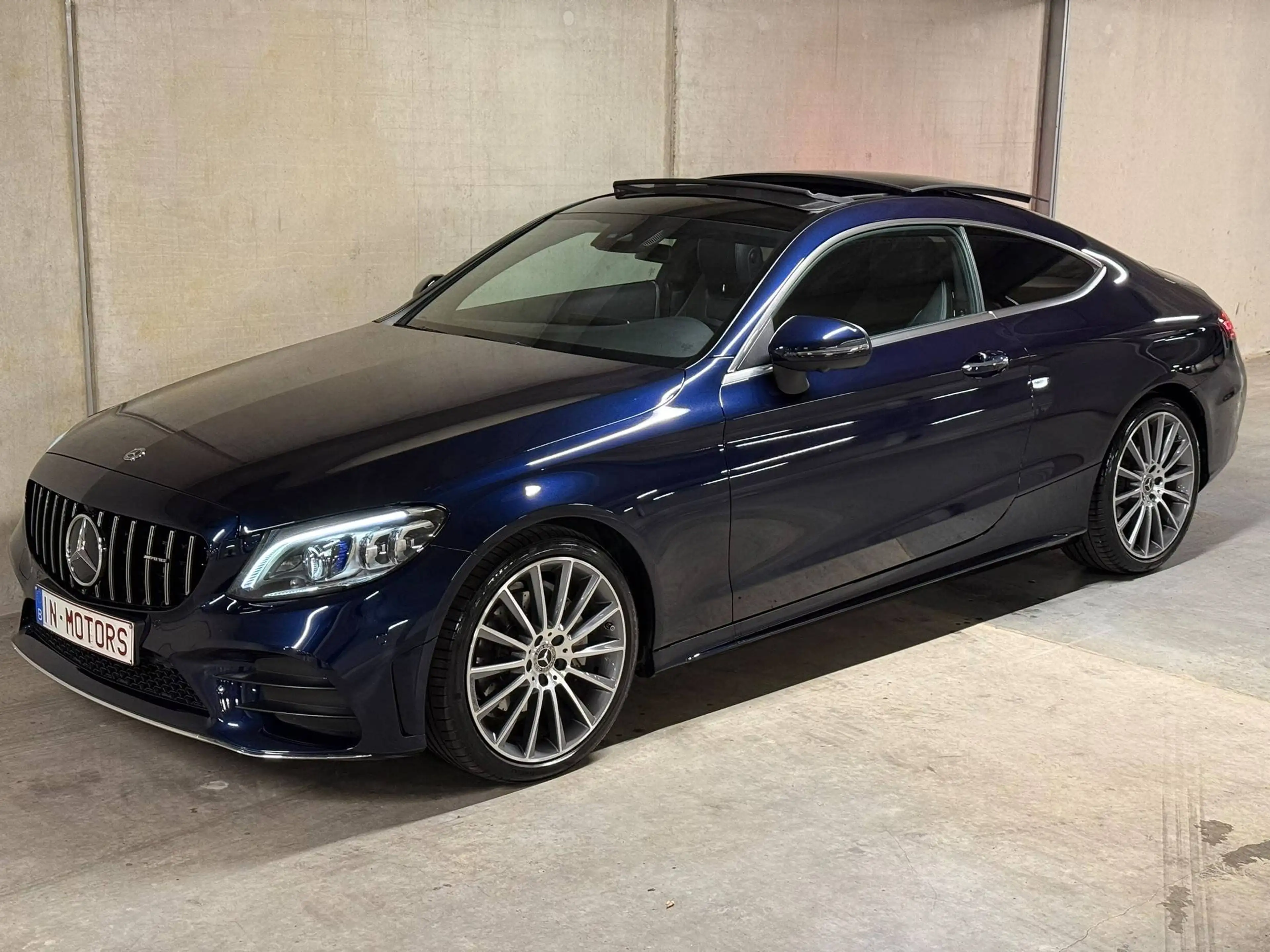 Mercedes-Benz C 200 AMG | PANO | BURMESTER | 360 CAM | SFEER | KEYLESS! — photo 3