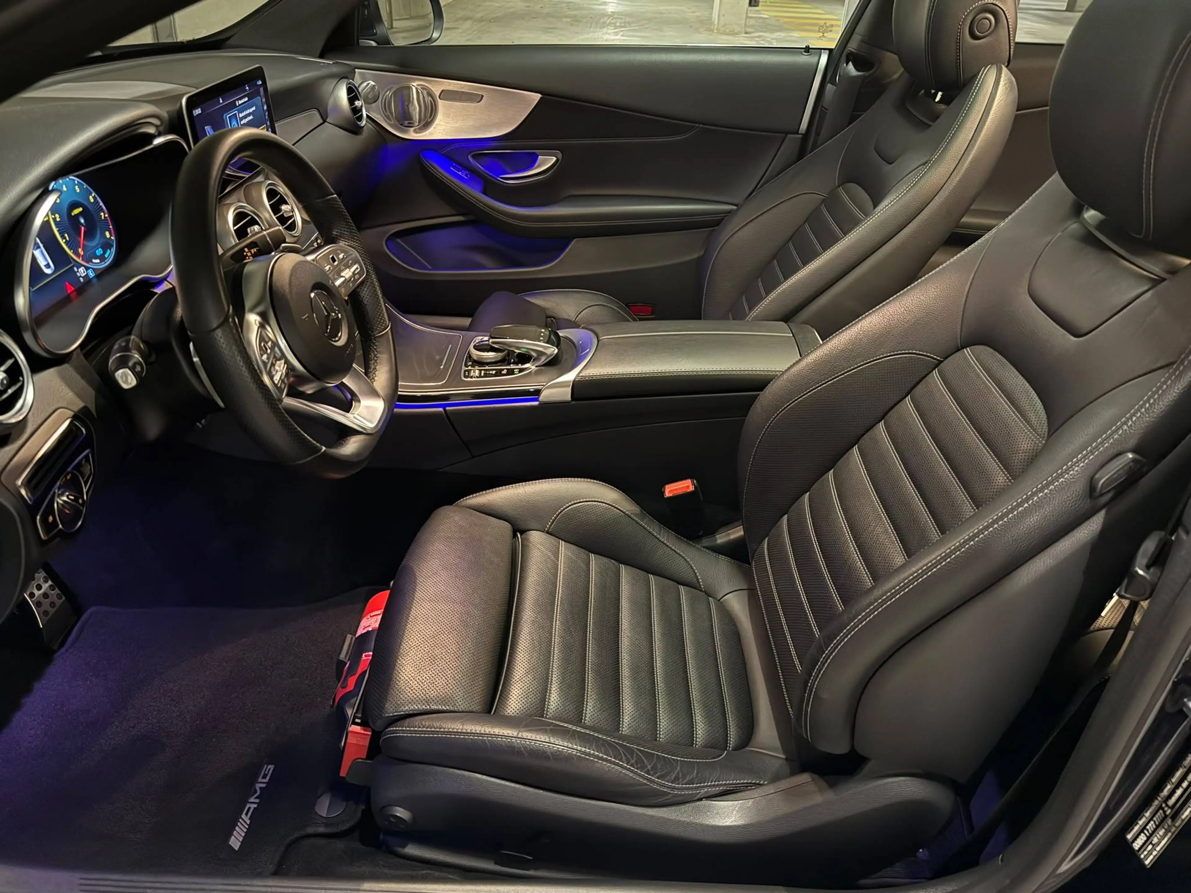 Mercedes-Benz C 200 AMG | PANO | BURMESTER | 360 CAM | SFEER | KEYLESS! — photo 13
