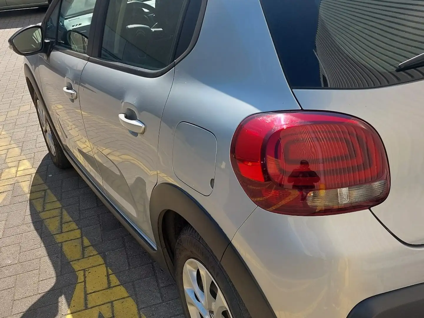 Citroen C3 Pure Tech 68 LIVE - 2