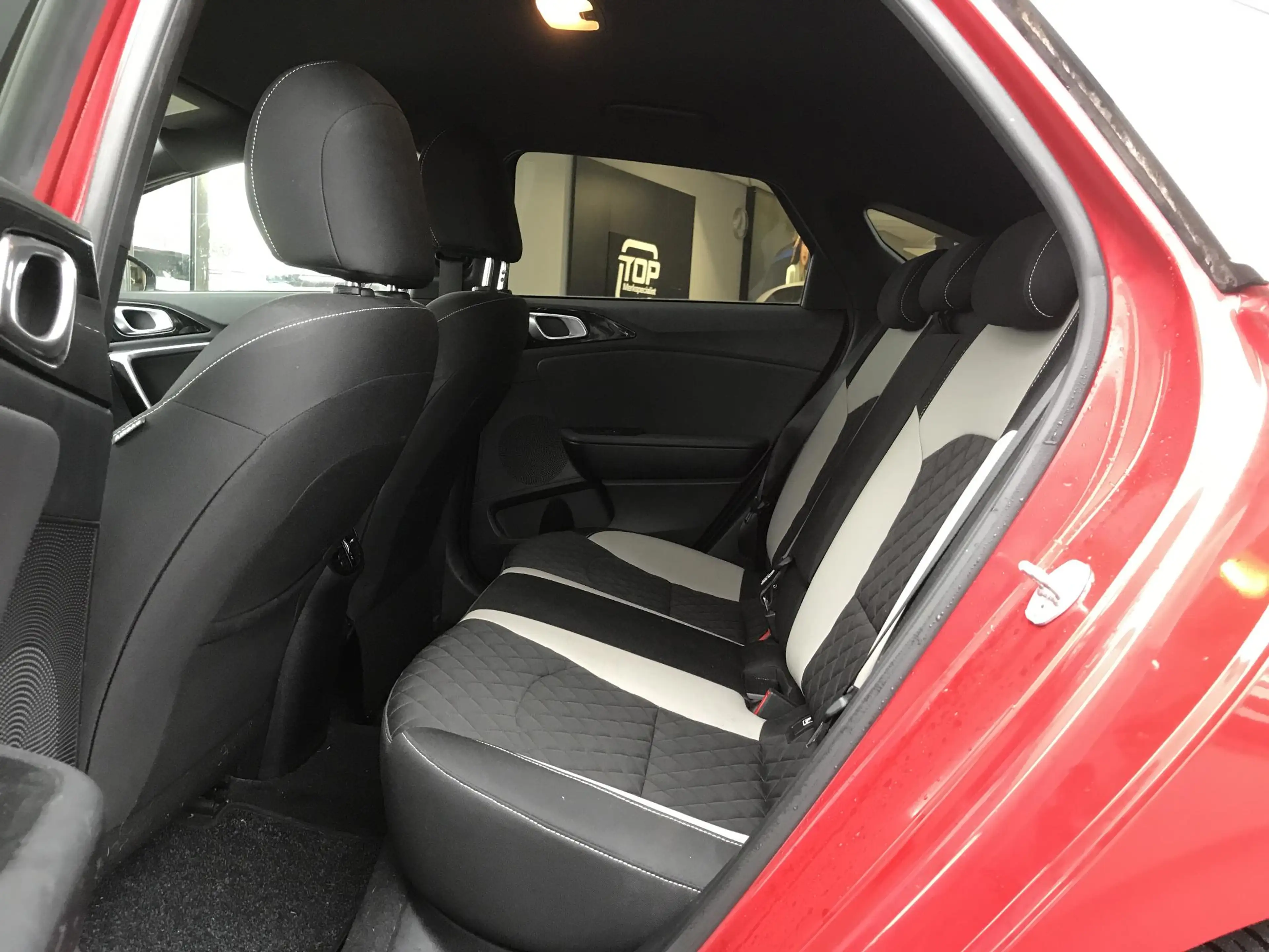 Kia ProCeed / pro_cee'd 1.4 T-GDI GT-Line Automaat — photo 7