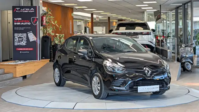 Renault Clio view 3