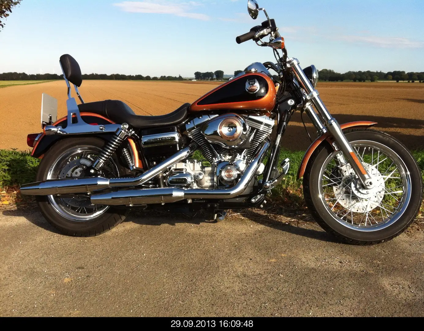 Harley-Davidson Dyna Super Glide Jubiläumsmodell Bronz - 1