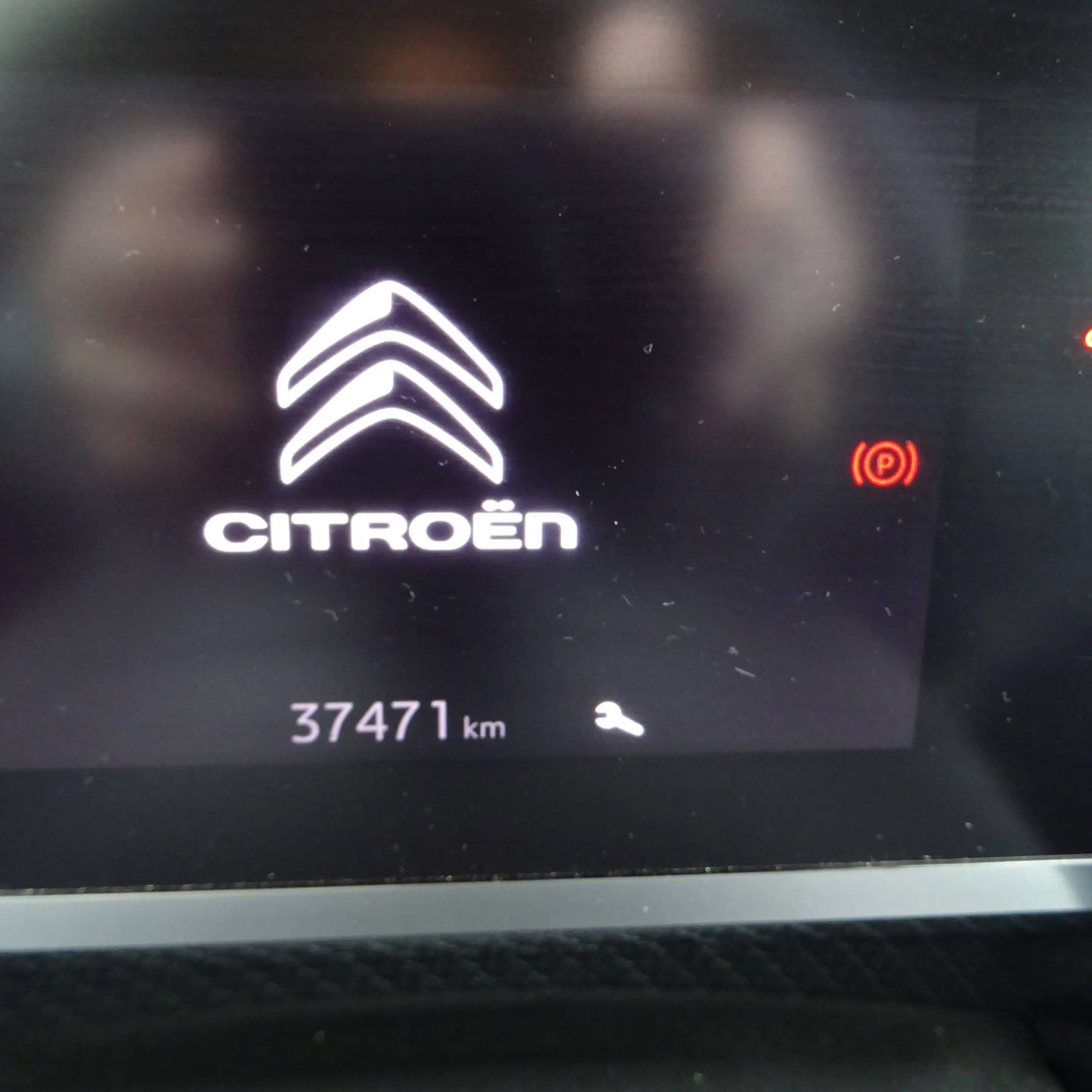 Citroen C4 C4 BlueHDI 110 Shine — photo 2