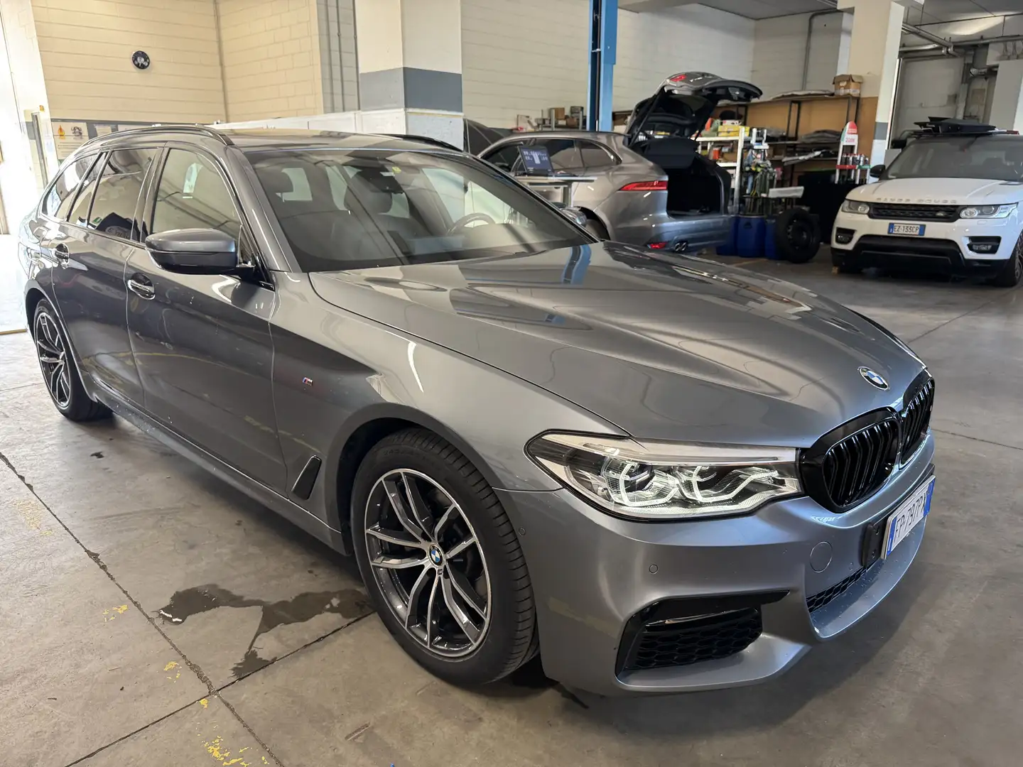 BMW 520 Touring 520d Touring Msport auto Gris - 2