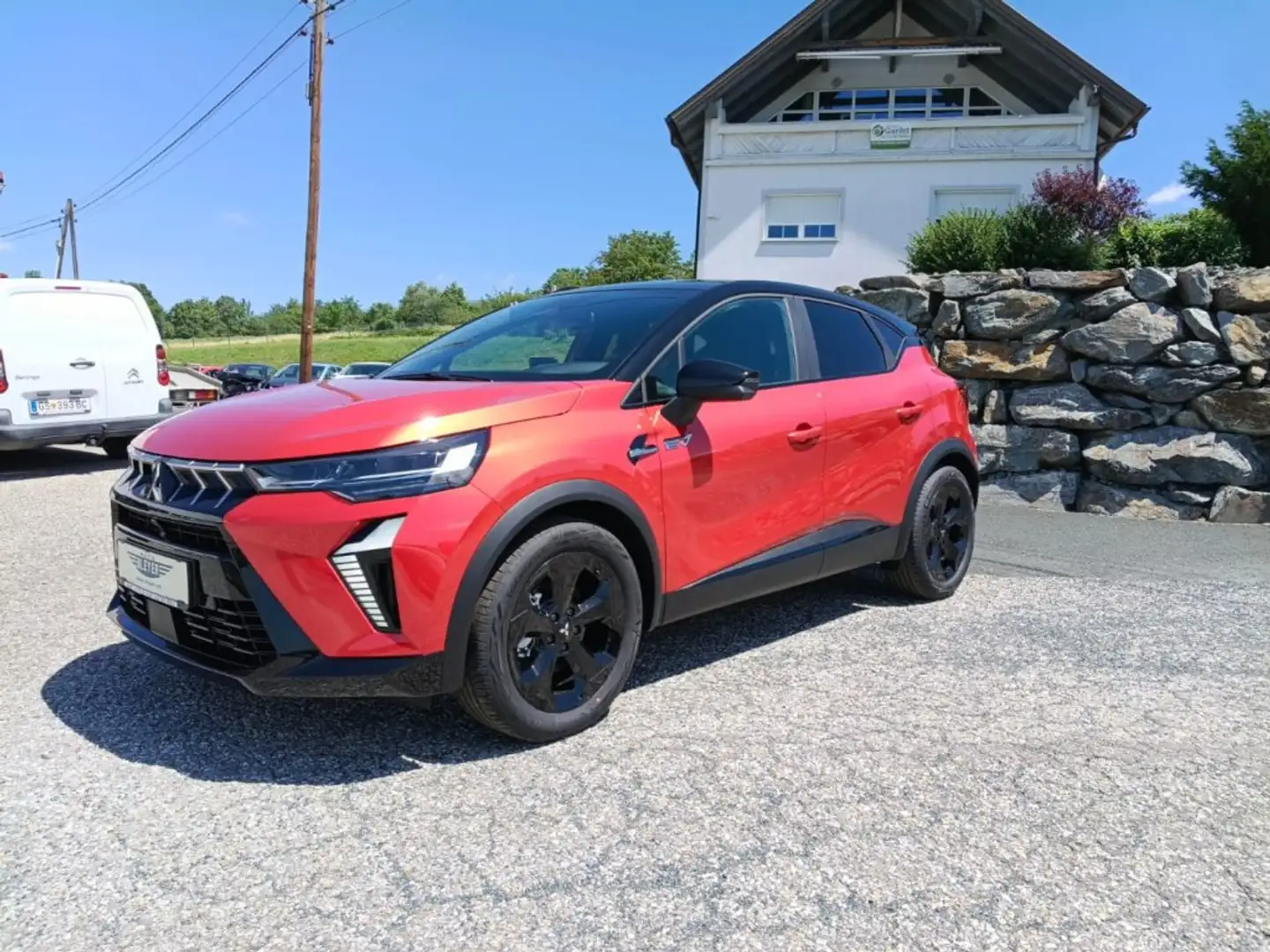 Mitsubishi ASX 1,8 HEV Invite Black Edition Rot - 1