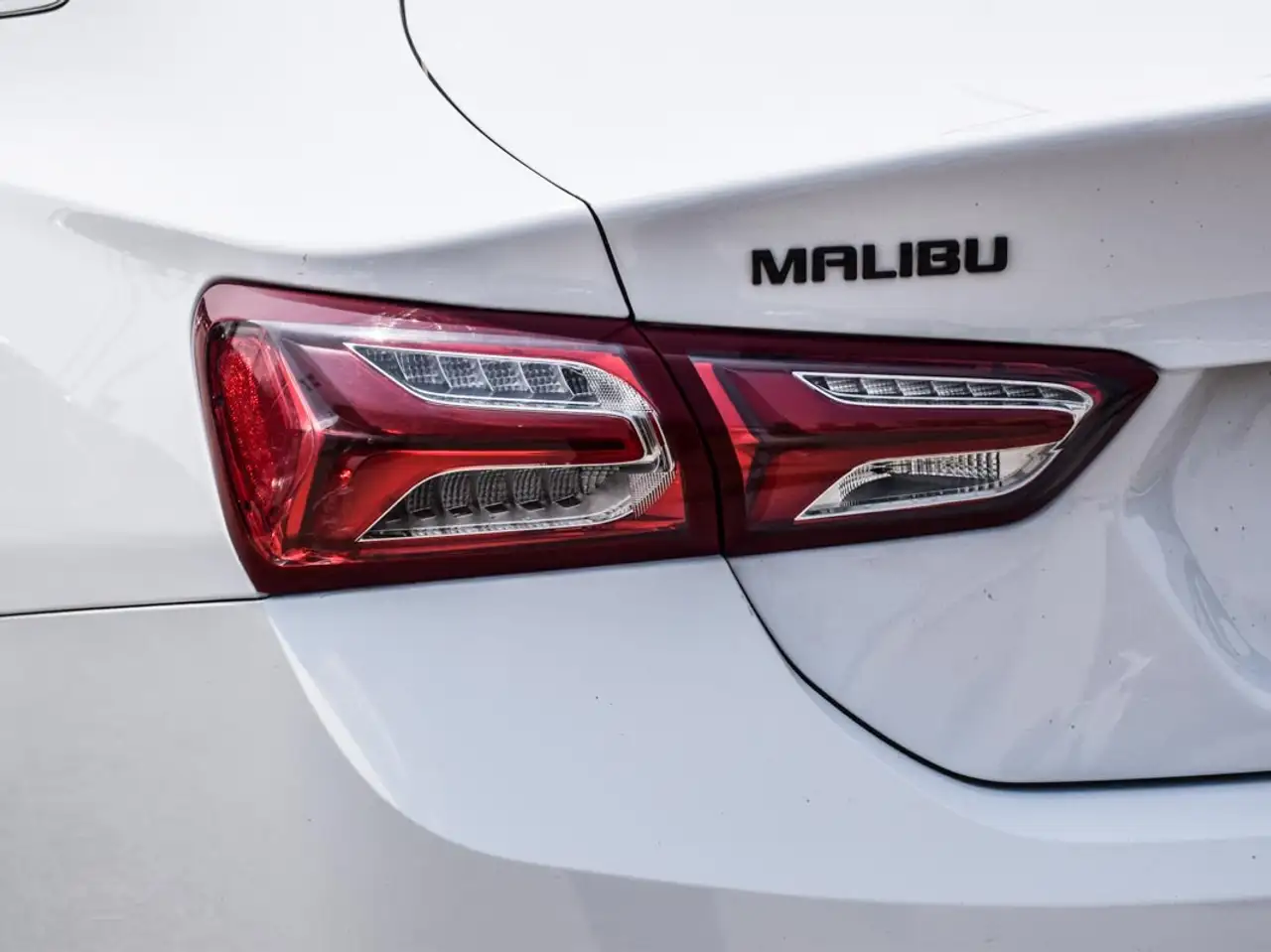 Chevrolet Malibu снимка Chevrolet Malibu