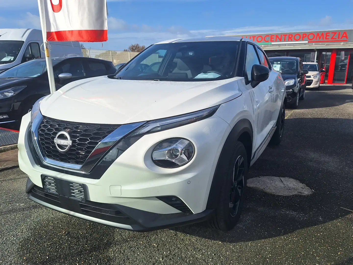Nissan Juke 1.0 DIG-T 114 CV DCT N-Connecta Negru - 2