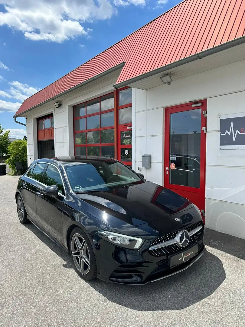 Mercedes-Benz A 200 A 200 d AMG Line Noir - 1