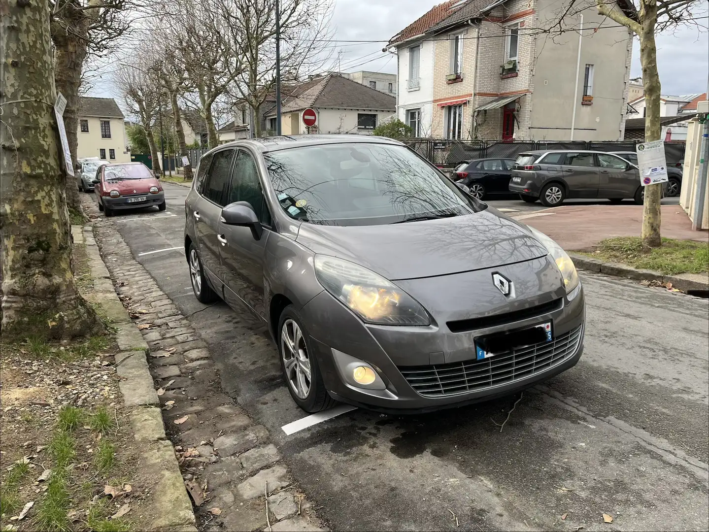 Renault Grand Scenic Dynamique 7 pl - 2