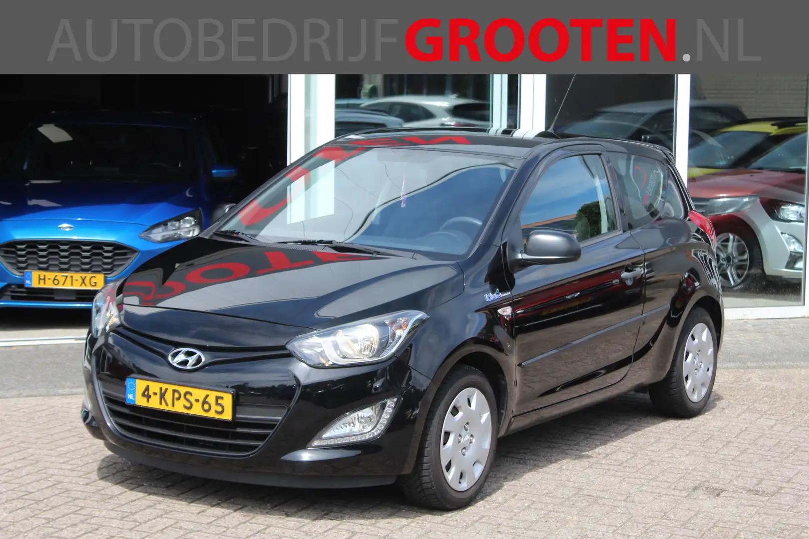 Hyundai i20 1.2i First Edition AIRCO Zwart - 1