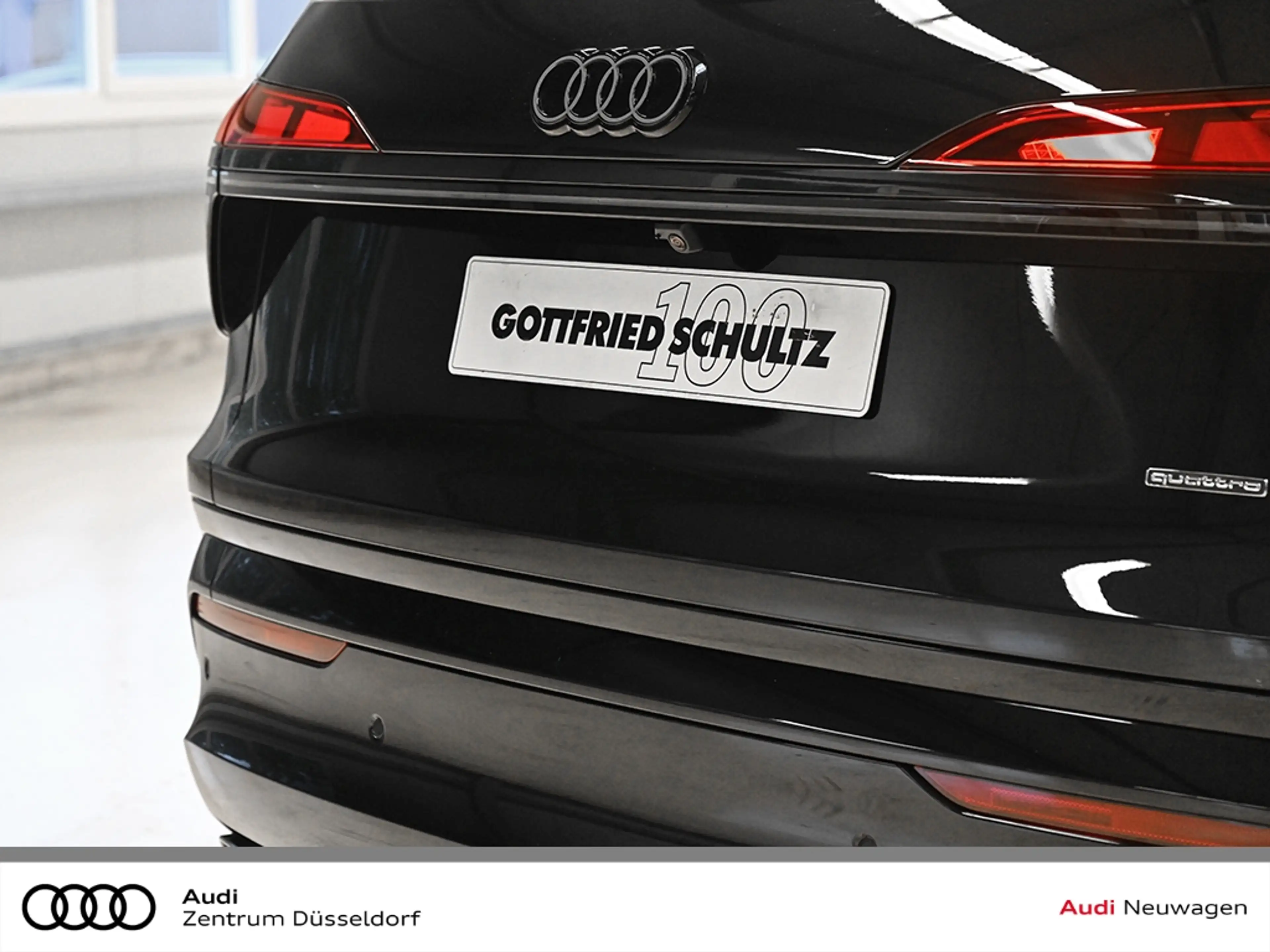 Audi Q7 Neues Modell 7-Sitzer AHK Standheizung HUD S-Line — photo 8