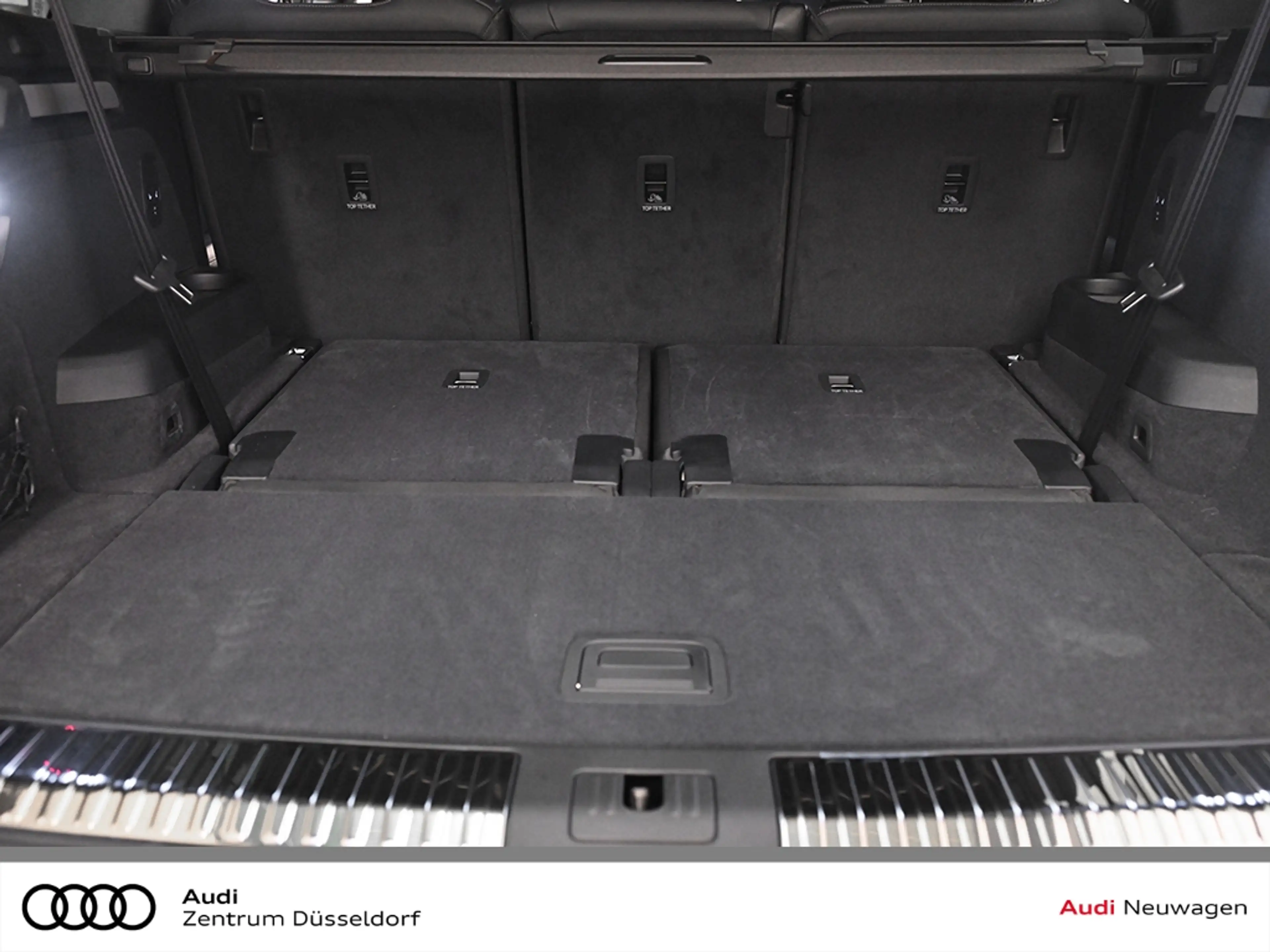 Audi Q7 Neues Modell 7-Sitzer AHK Standheizung HUD S-Line — photo 9