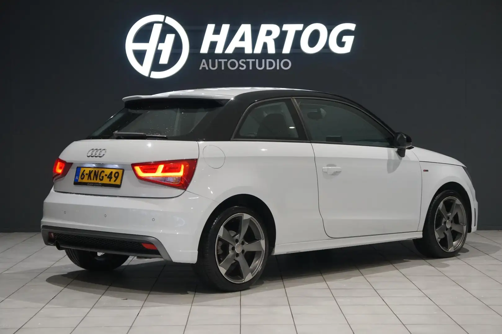 Audi A1 1.2 TFSI S-Line Bianco - 2