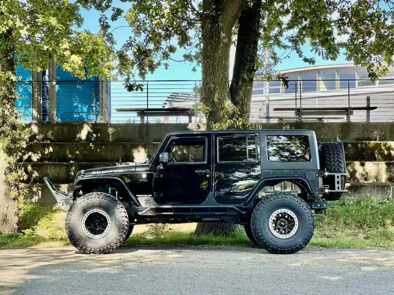 Jeep Wrangler photo Jeep Wrangler