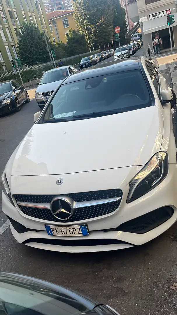 Mercedes-Benz A 200 d Premium my16 - 1