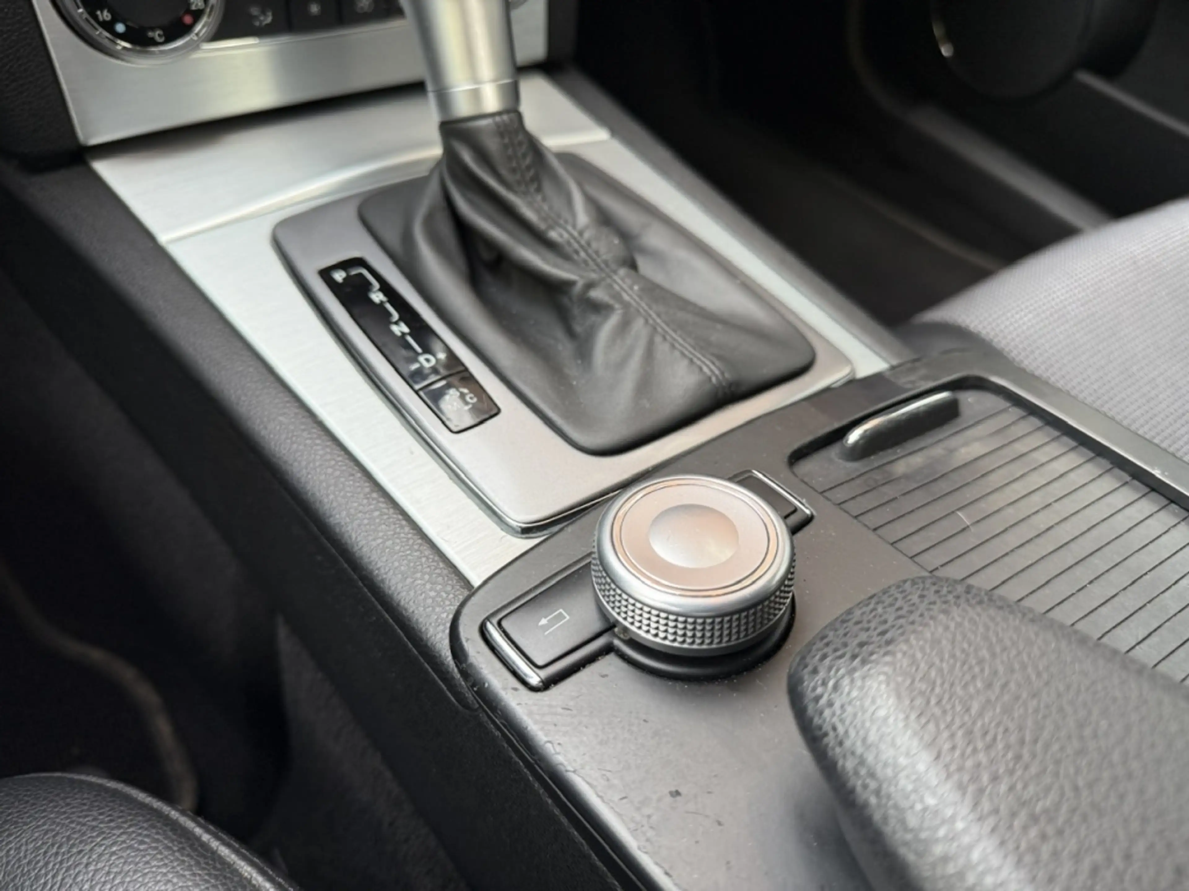 Mercedes-Benz C 200 K Bns Cl. Avan. NAVIGATIE / STOELVERW. / HALF.LEER — photo 26