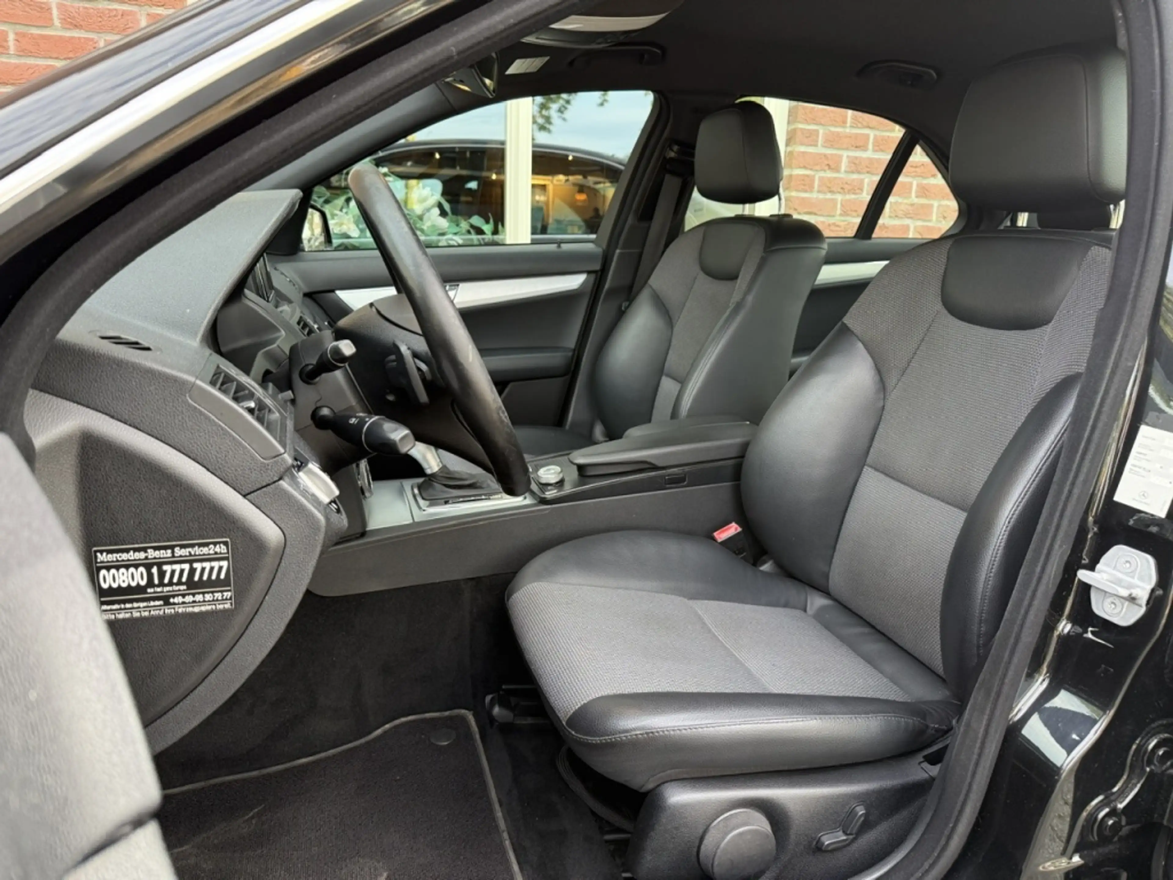 Mercedes-Benz C 200 K Bns Cl. Avan. NAVIGATIE / STOELVERW. / HALF.LEER — photo 4