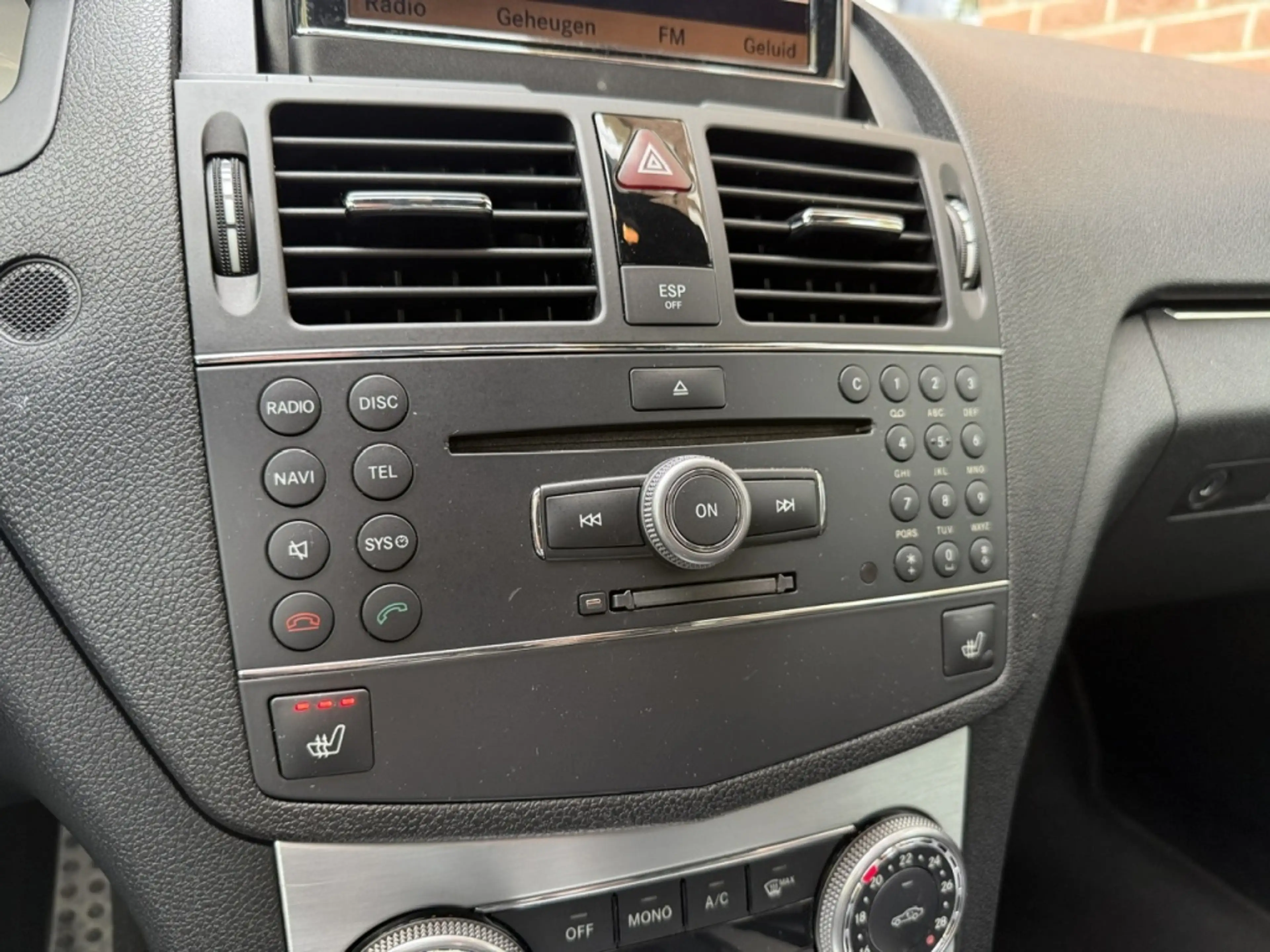 Mercedes-Benz C 200 K Bns Cl. Avan. NAVIGATIE / STOELVERW. / HALF.LEER — photo 16