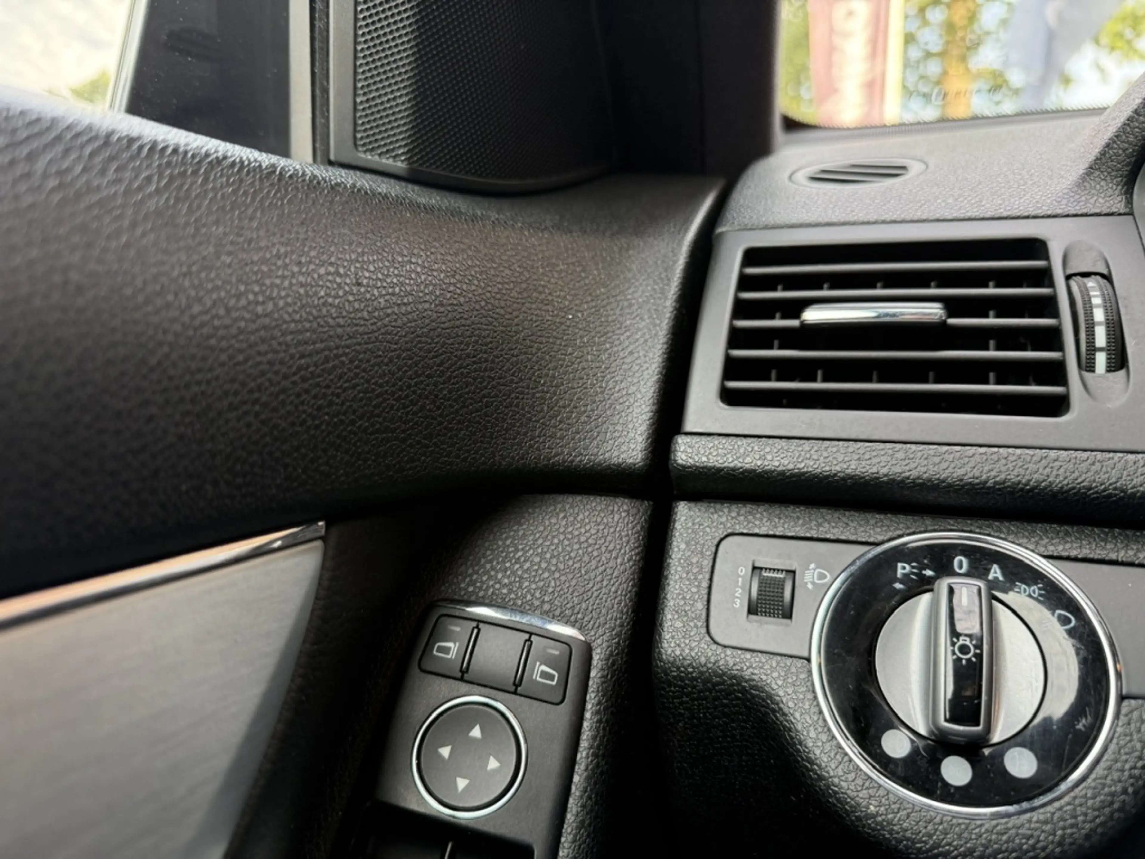 Mercedes-Benz C 200 K Bns Cl. Avan. NAVIGATIE / STOELVERW. / HALF.LEER — photo 24