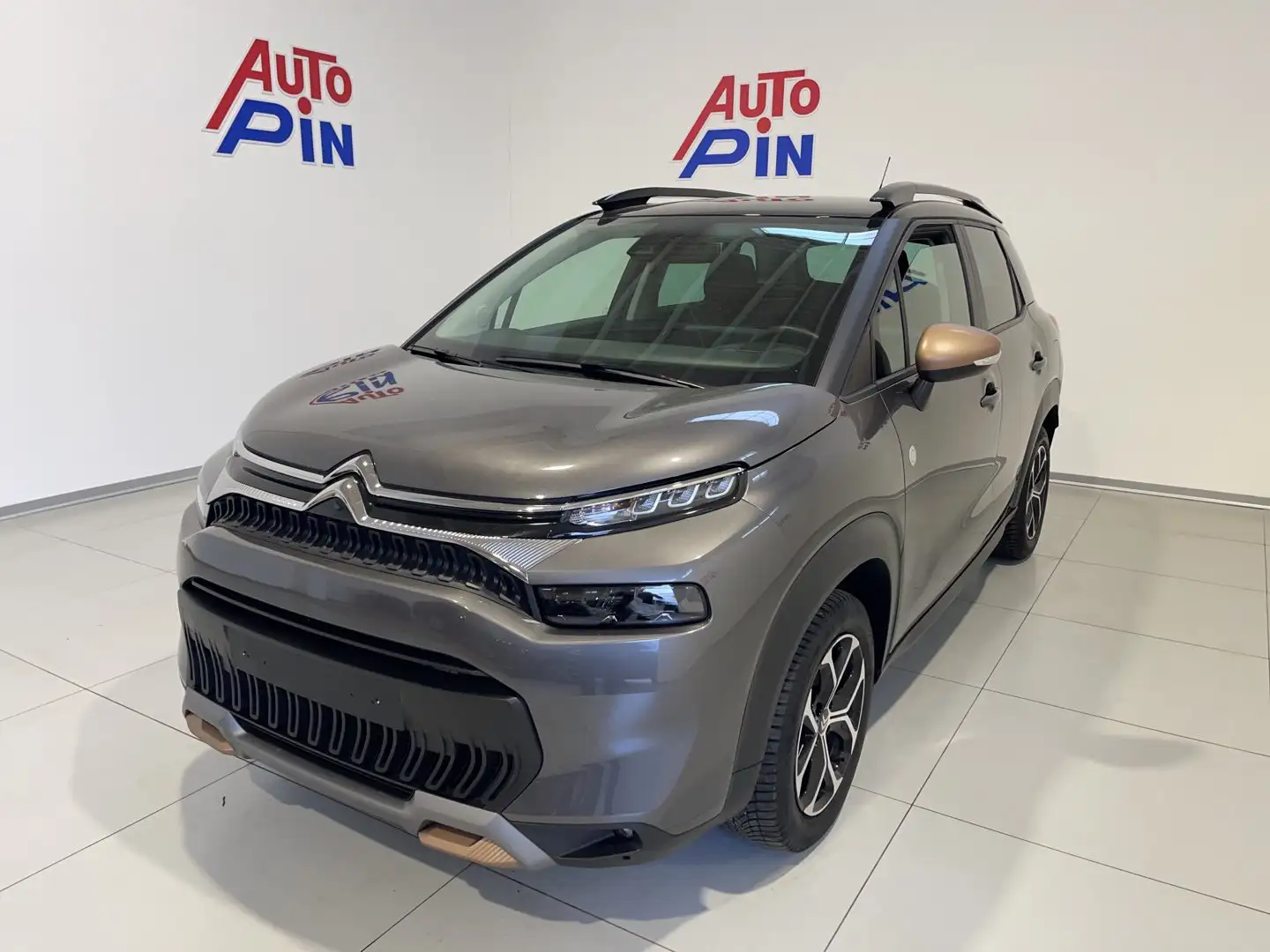 Citroen C3 Aircross PureTech 110 S&S Shine *Rcamera* - 1