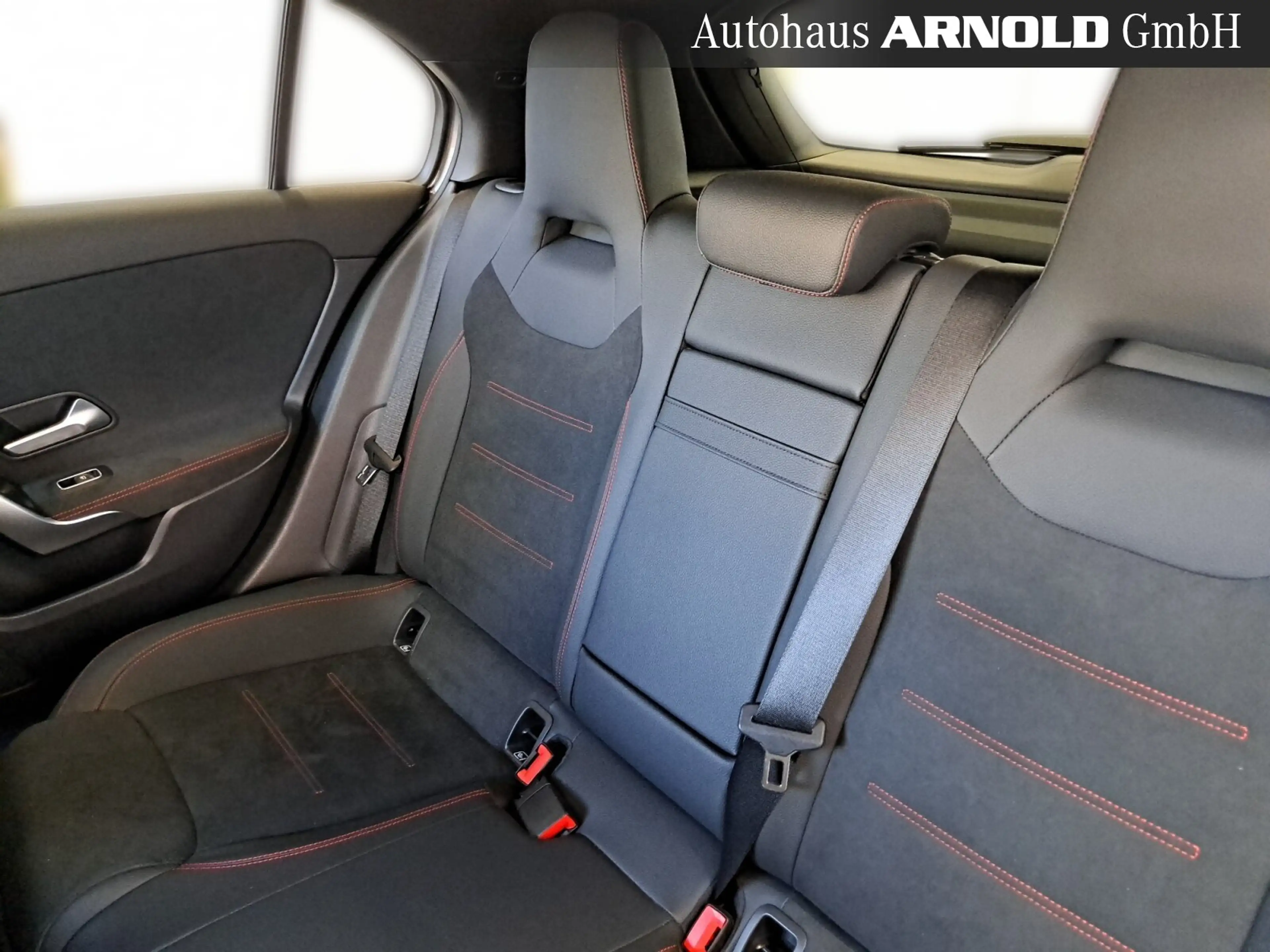 Mercedes-Benz A 220 A 220 d AMG-Line AHK Night-P. LED Kamera Navi ! BC — photo 13