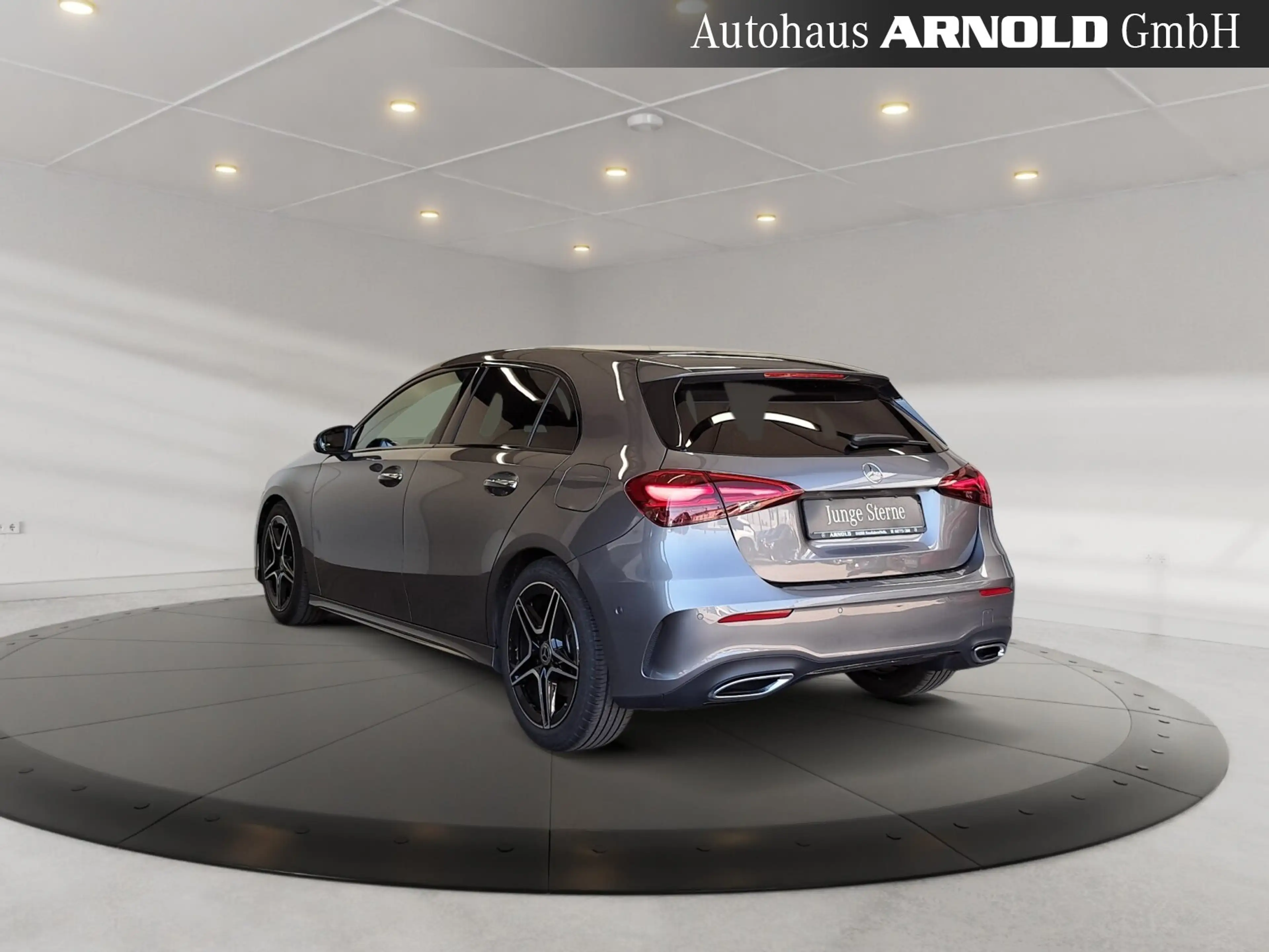 Mercedes-Benz A 220 A 220 d AMG-Line AHK Night-P. LED Kamera Navi ! BC — photo 3