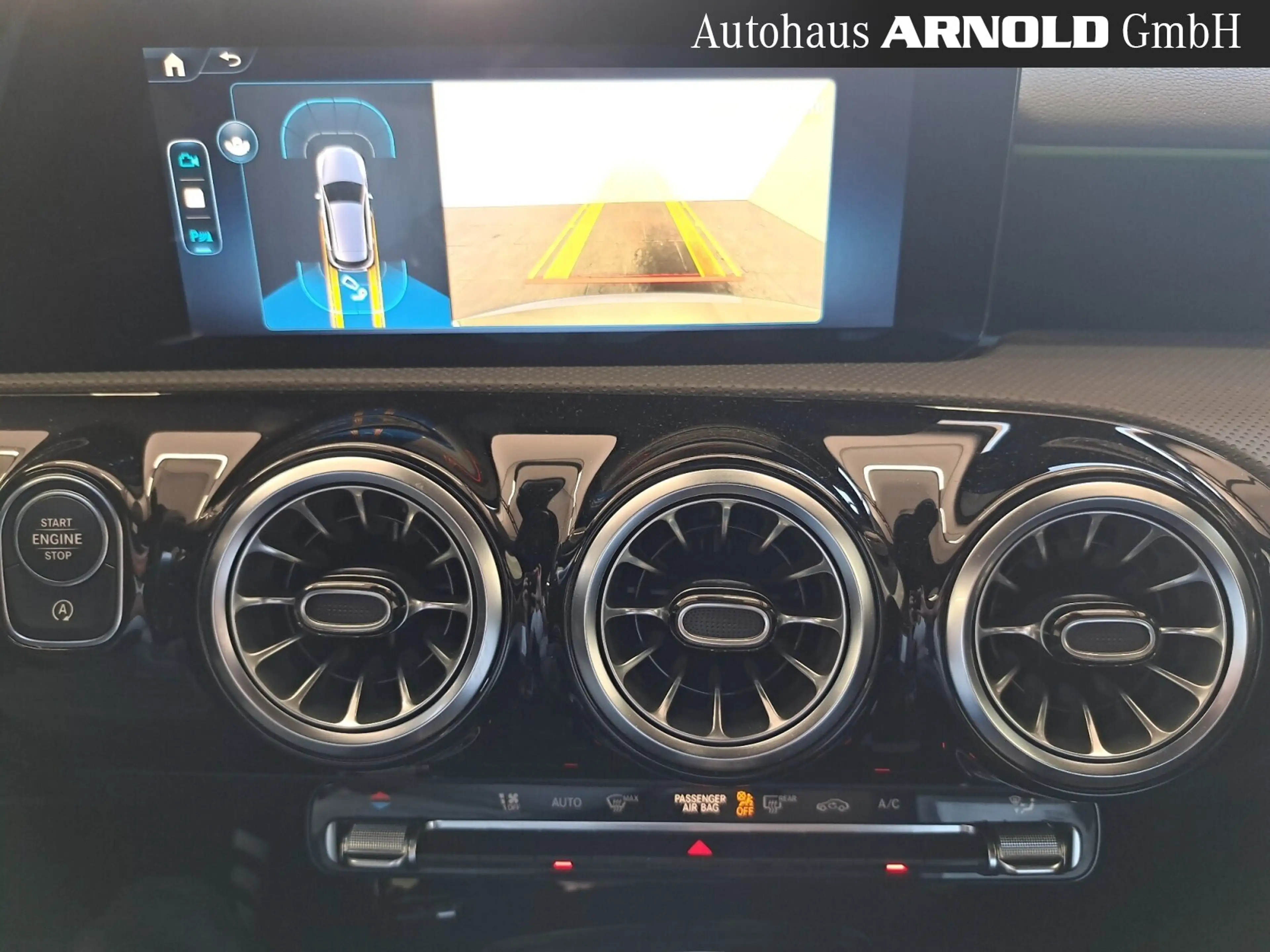 Mercedes-Benz A 220 A 220 d AMG-Line AHK Night-P. LED Kamera Navi ! BC — photo 11