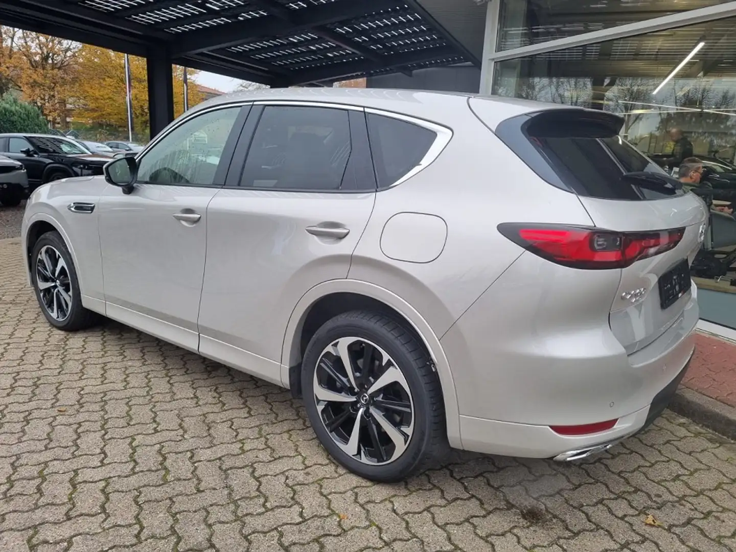 Mazda CX-60 PHEV TAKUMI,Panorma,AHK,Con-Paket,Dri-Paket,Com-Pa Silber - 2