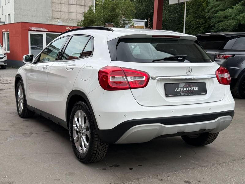 Mercedes-Benz GLA 200 CDI — photo 7